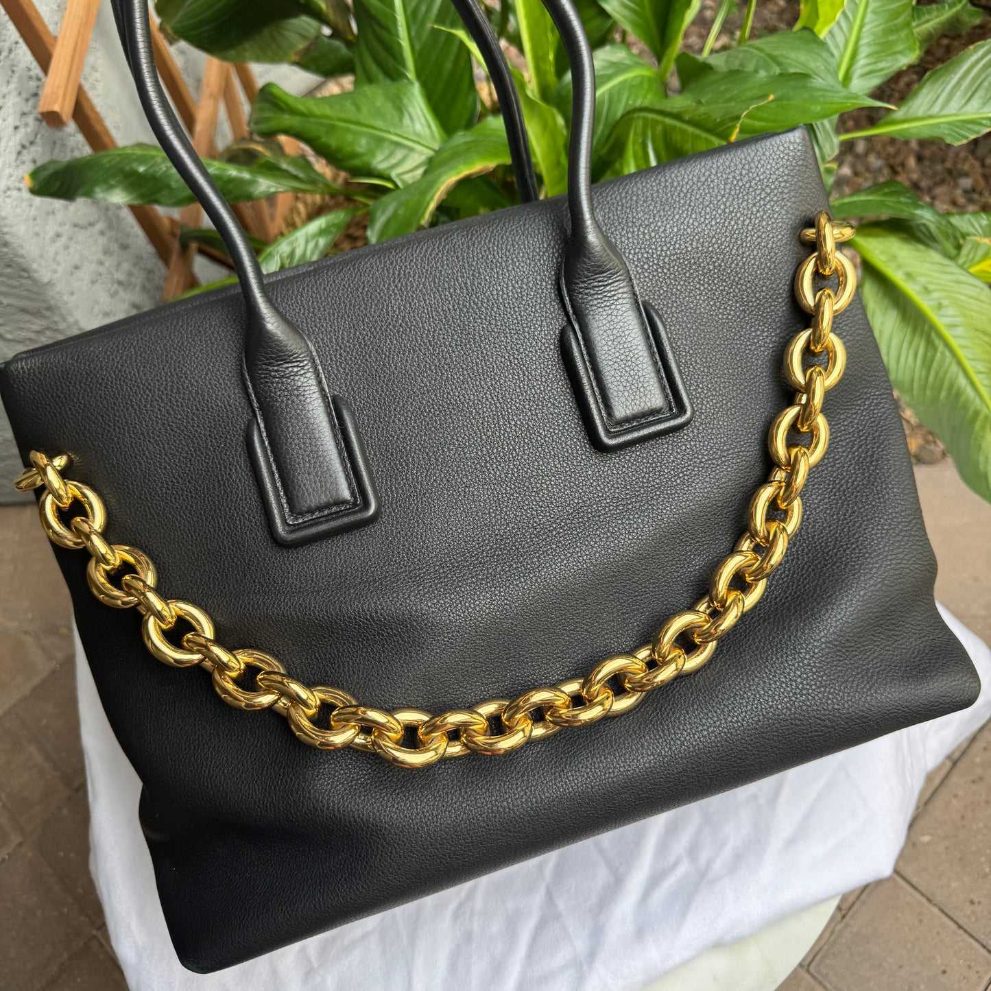 Bottega Veneta Mount Leather Tote