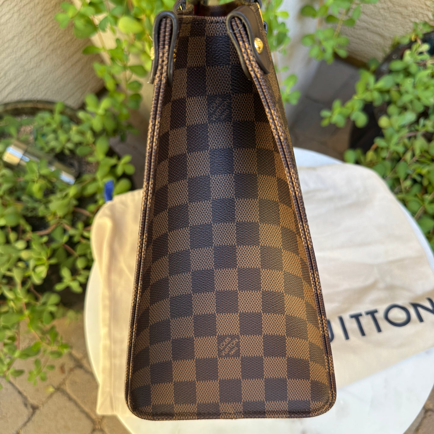 Louis Vuitton Damier Ebene OnTheGo MM
