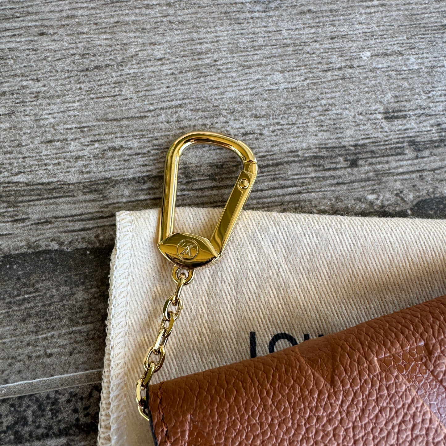 Louis Vuitton Empreinte Monogram Giant Wild At Heart Key Pouch