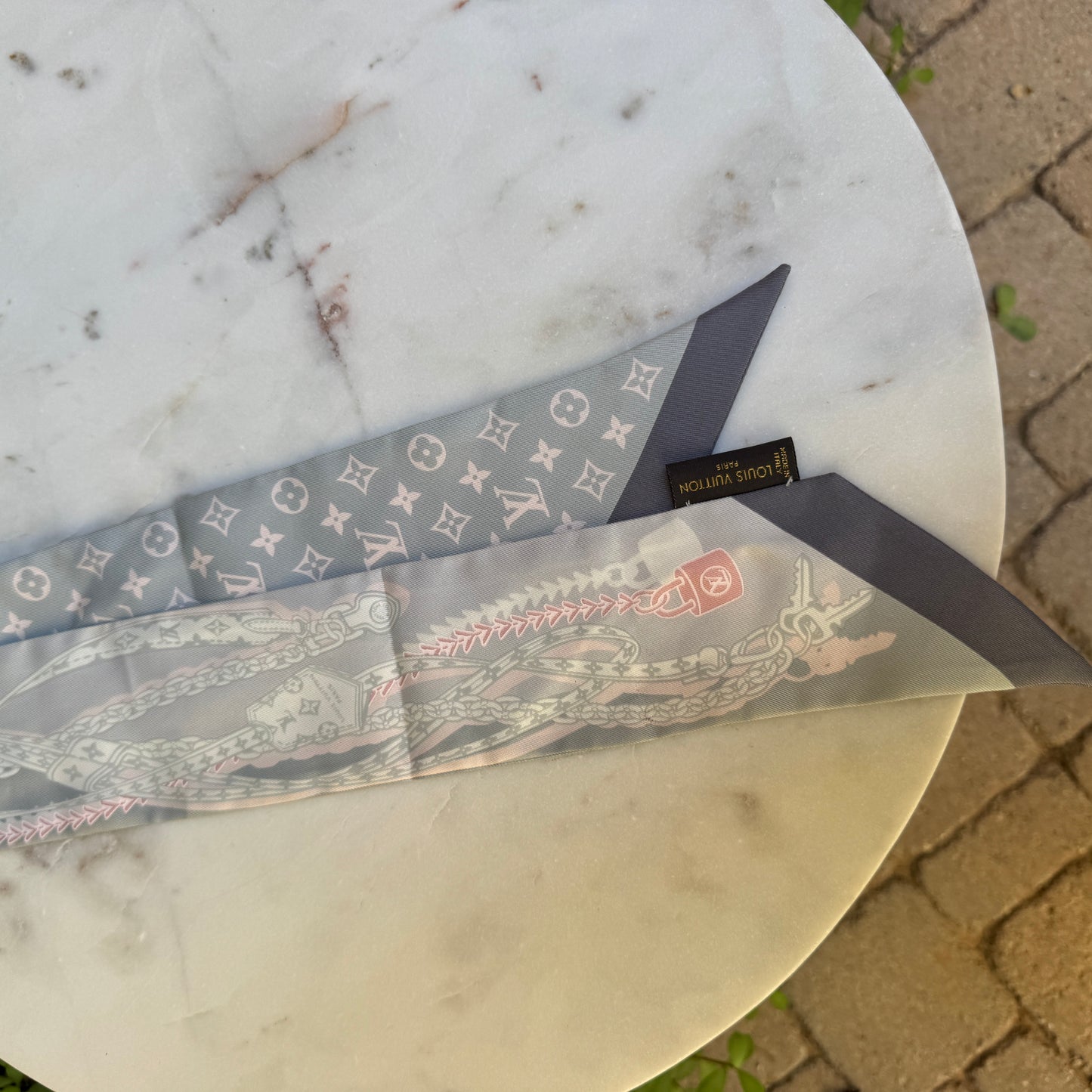Louis Vuitton Silk Bandeau BB Scarf