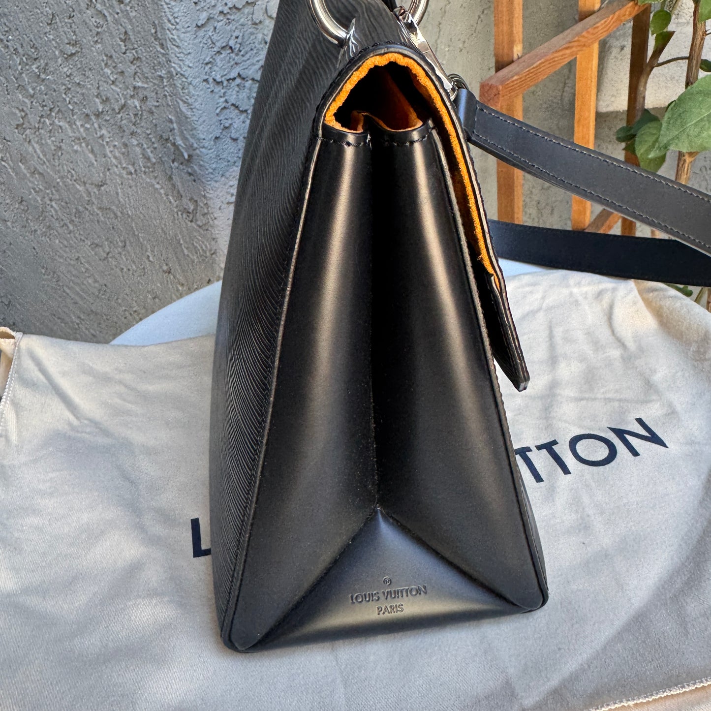Louis Vuitton Epi Leather Grenelle MM Shoulder Bag