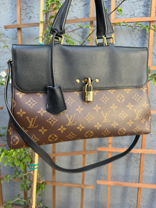 Louis Vuitton Monogram Venus