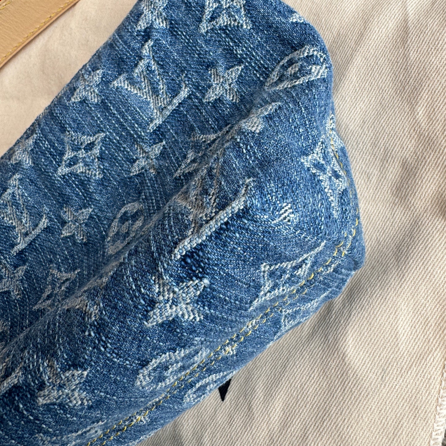 Louis Vuitton Monogram Denim Hills Pochette