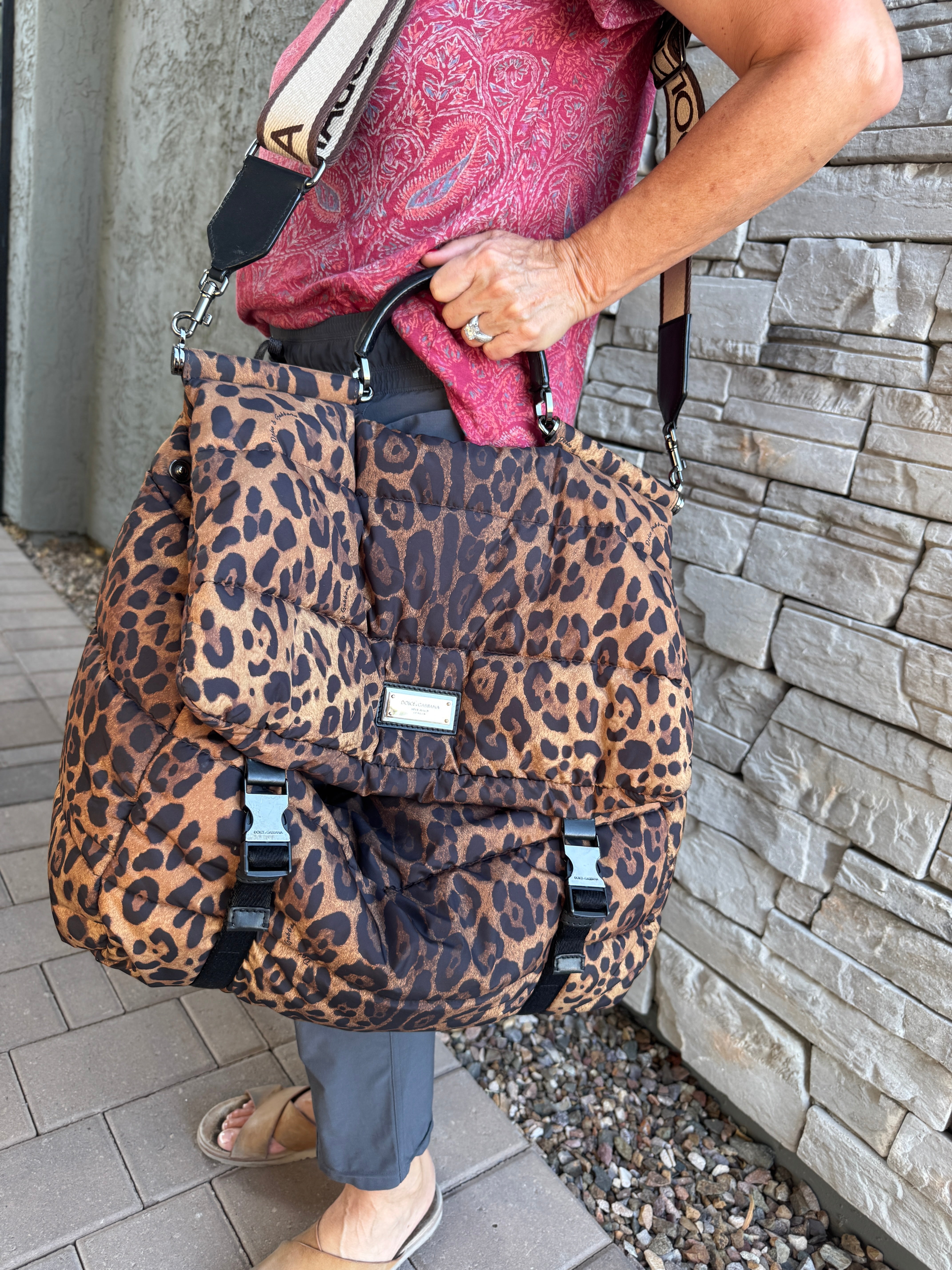 【関税&送料込み】Dolce & Gabbana Borse... Leo Dolce & Gabbana DG Leo XL Leopard Nylon Sicily Crossbody