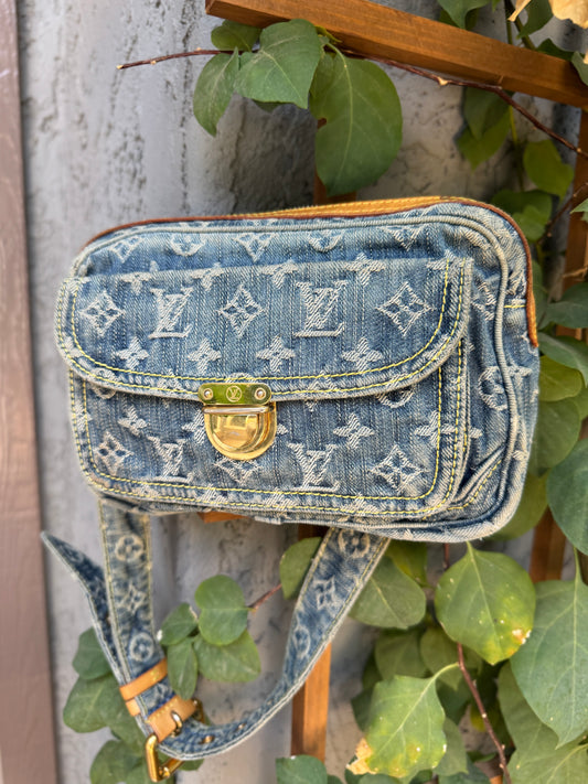 Louis Vuitton Monogram Denim Vintage Bumbag