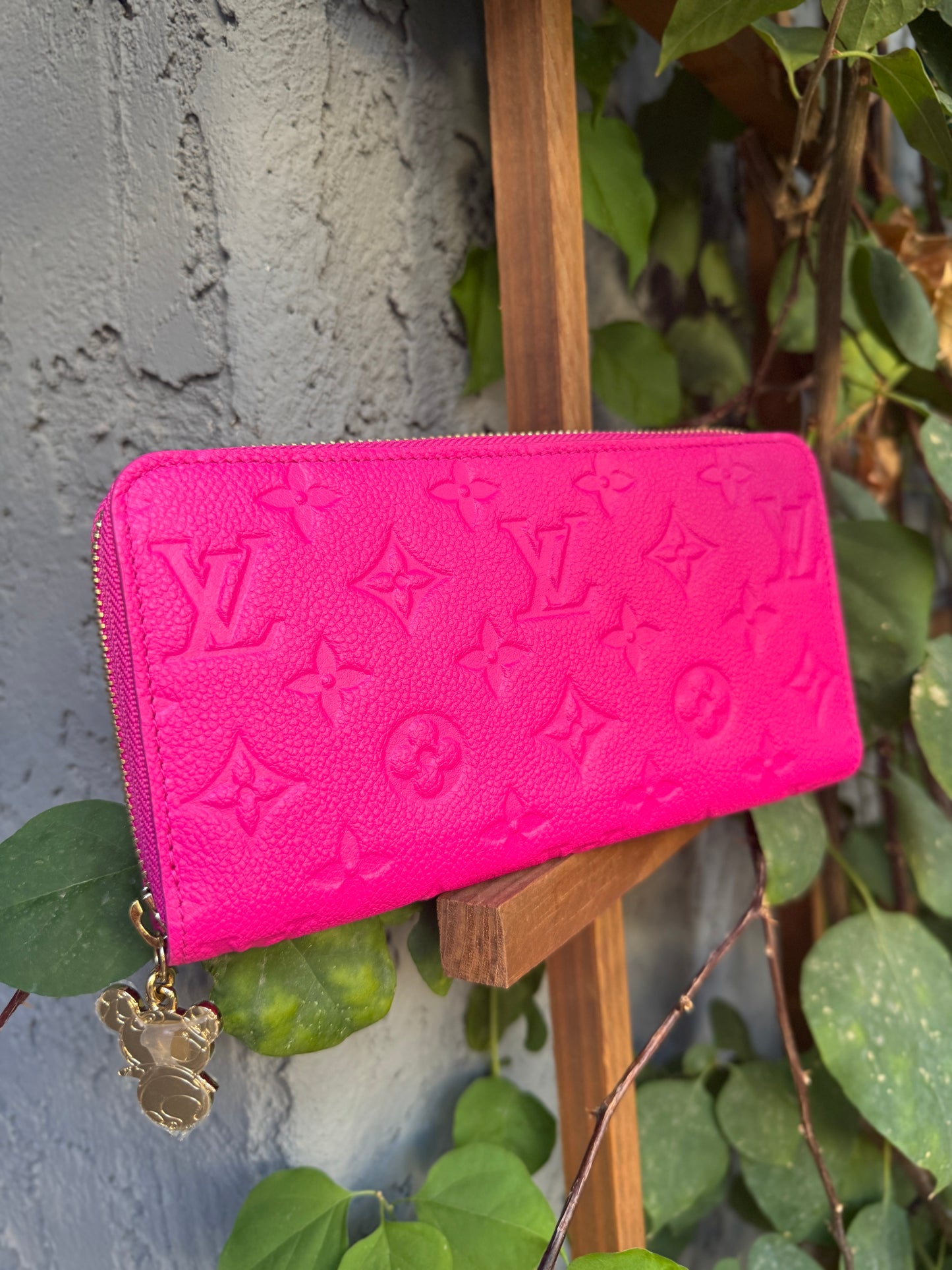 Louis Vuitton Takashi Murakami Kawaii Zippy Wallet