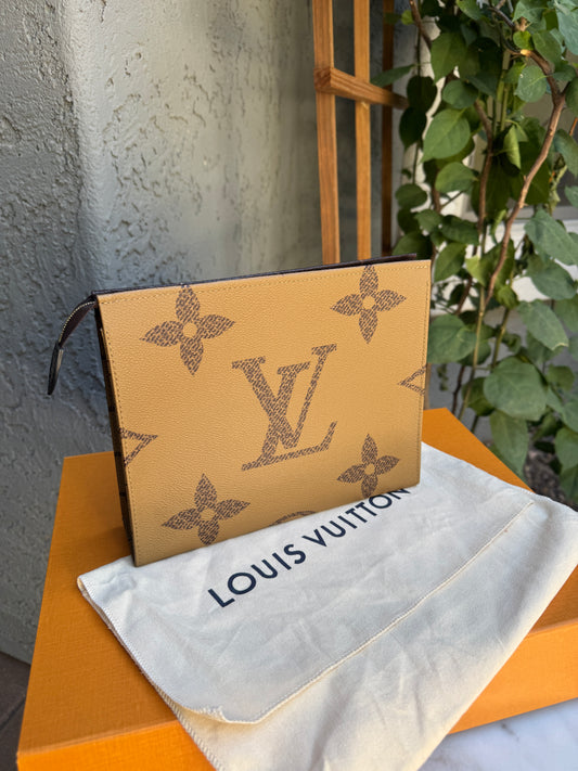 Louis Vuitton Reverse Monogram Toiletry Pouch 26