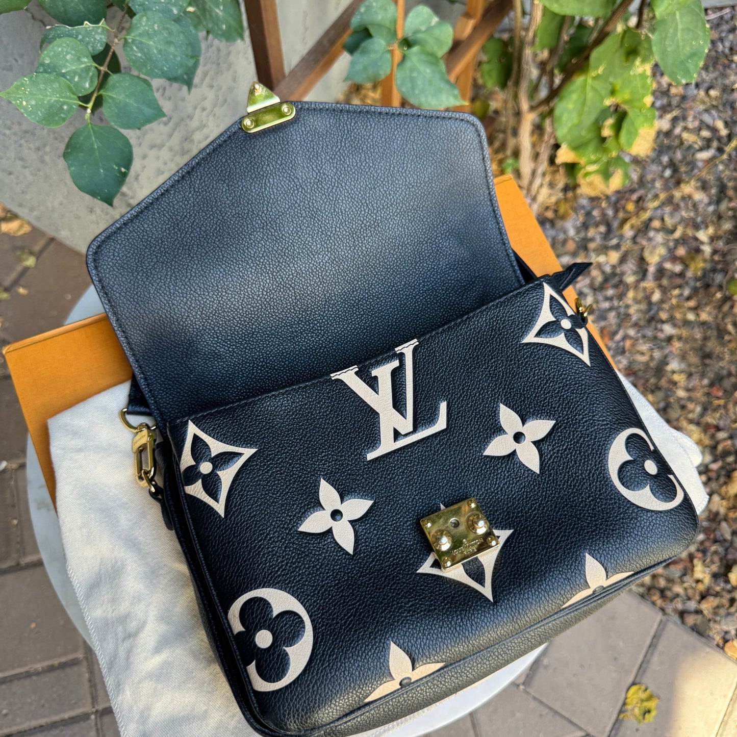 Louis Vuitton Empreinte Leather Metis Crossbody