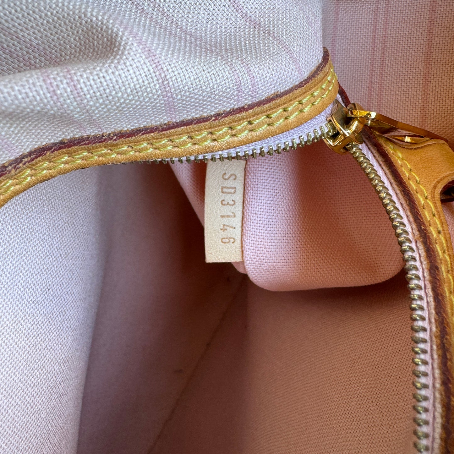 Louis Vuitton Damier Azur Delightful PM
