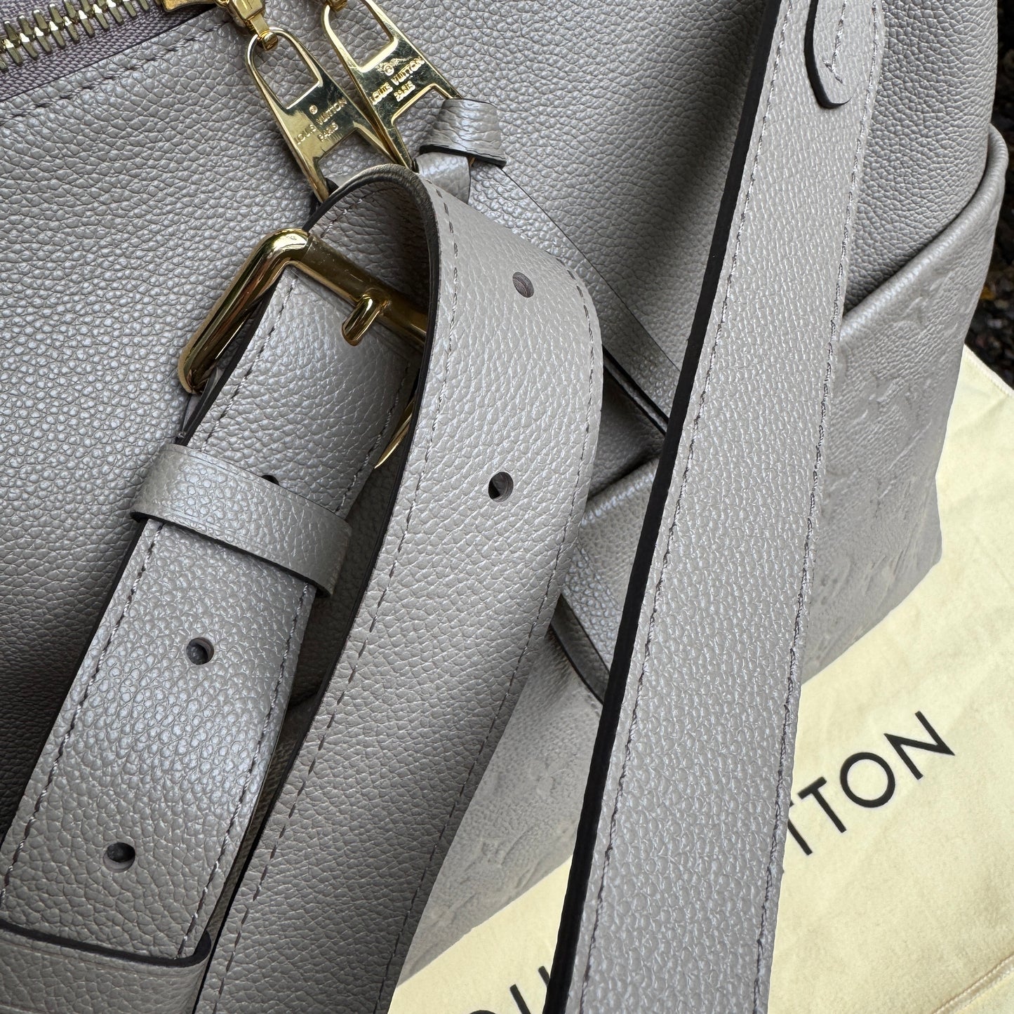 Louis Vuitton Empreinte Leather Maida Hobo
