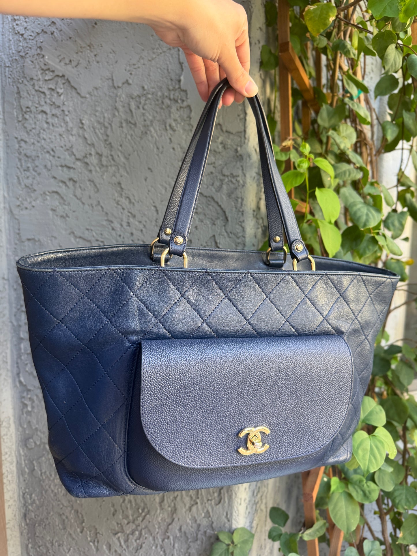 Chanel Calfskin & Caviar Daily Round Tote