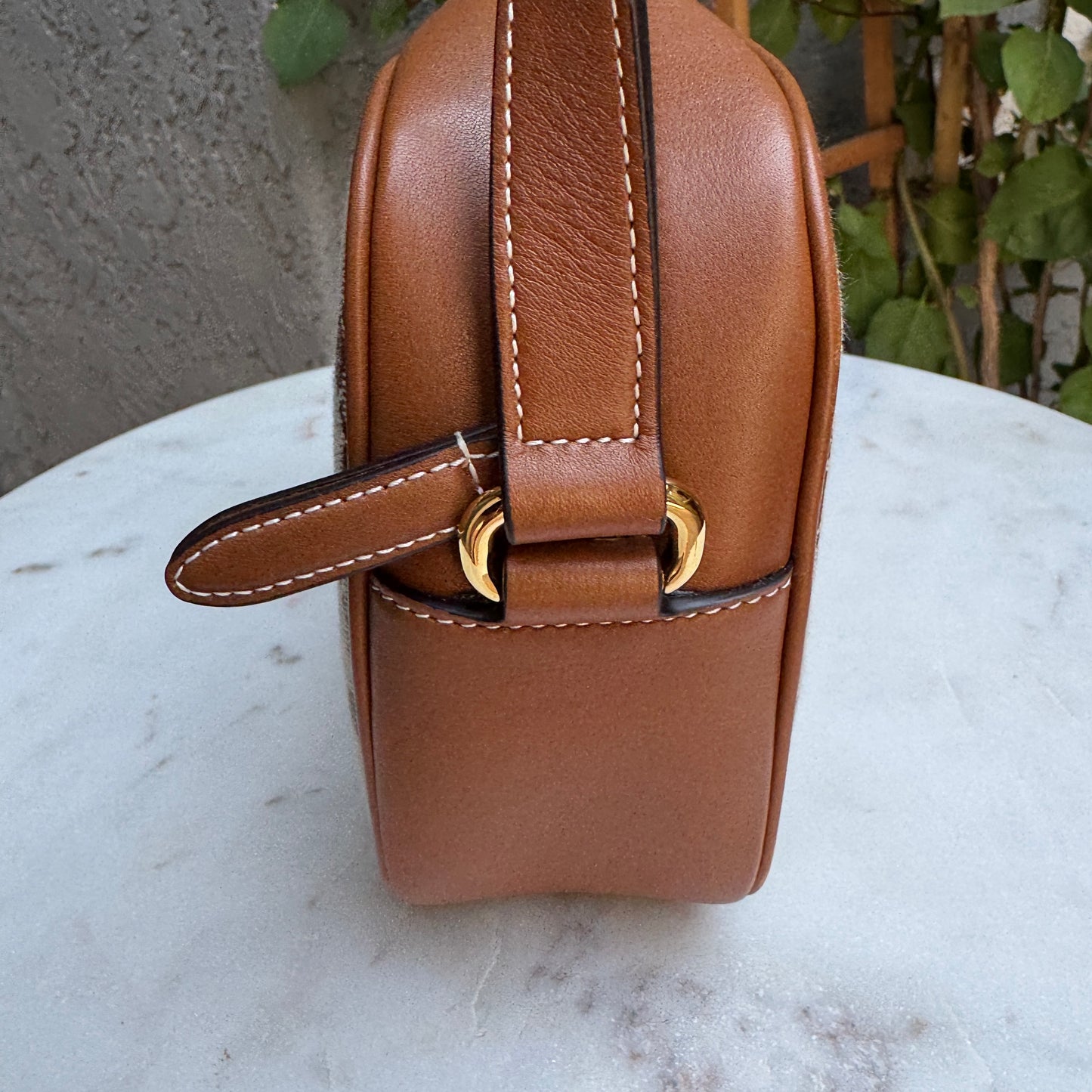 Gucci Blondie Monogram GG Canvas Camera Bag