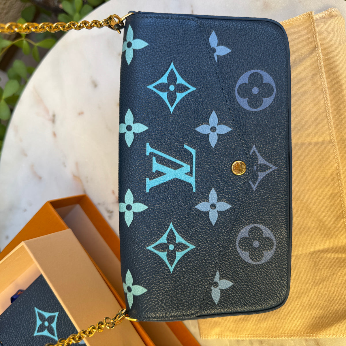 Louis Vuitton Bicolor Gradient Monogram Empreinte Pochette Felicie