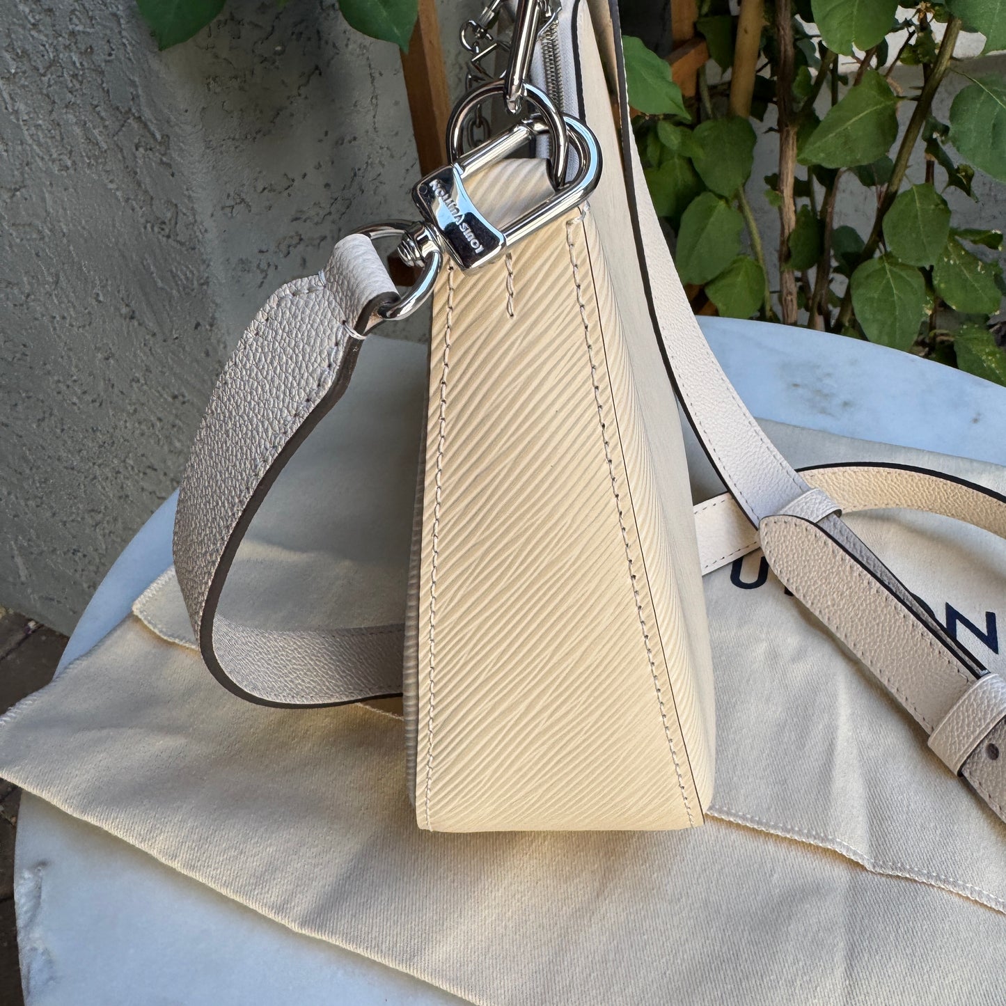 Louis Vuitton Quartz Epi Leather Marelle Crossbody