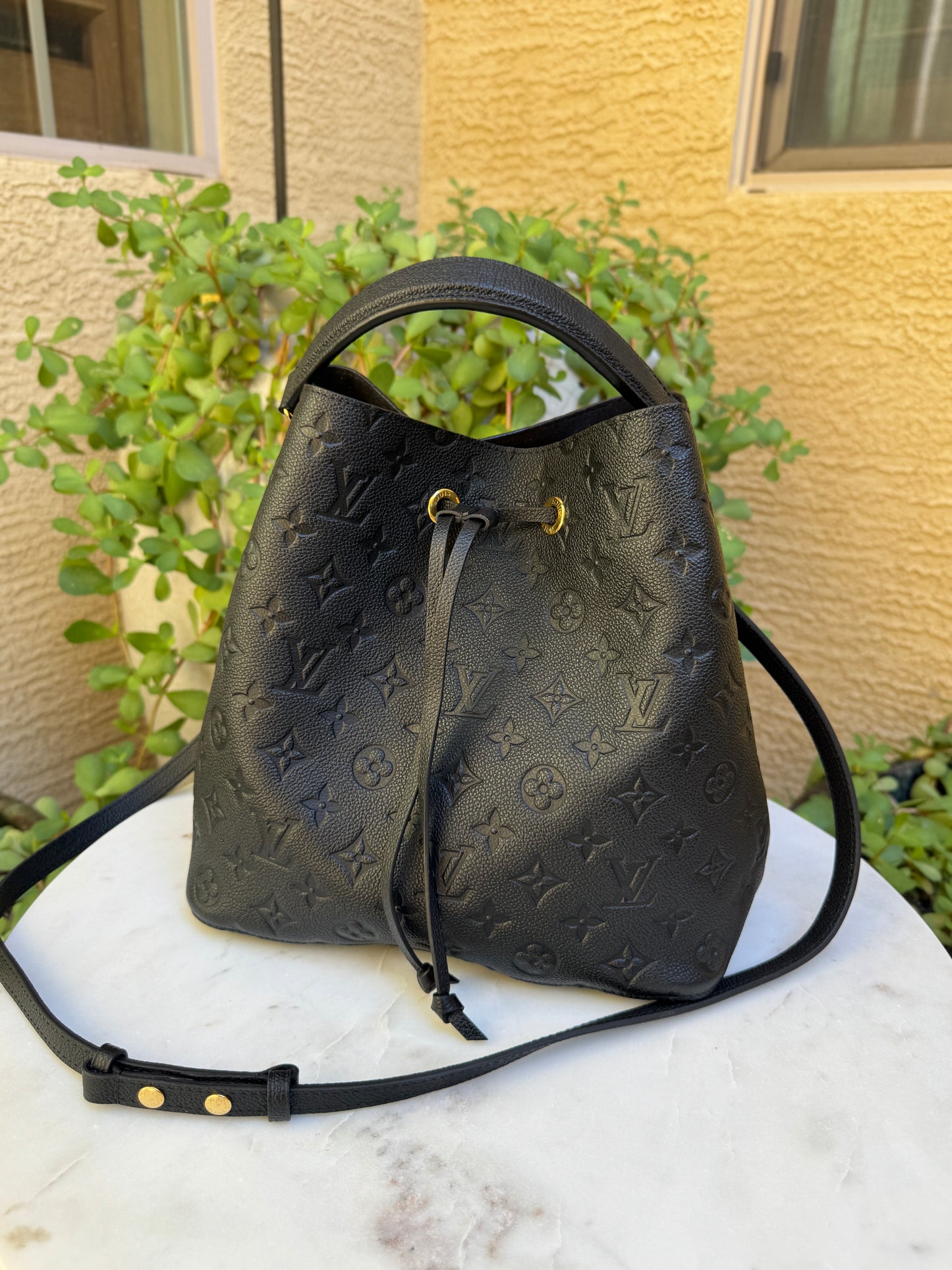Louis Vuitton Monogram Empreinte NéoNoé MM