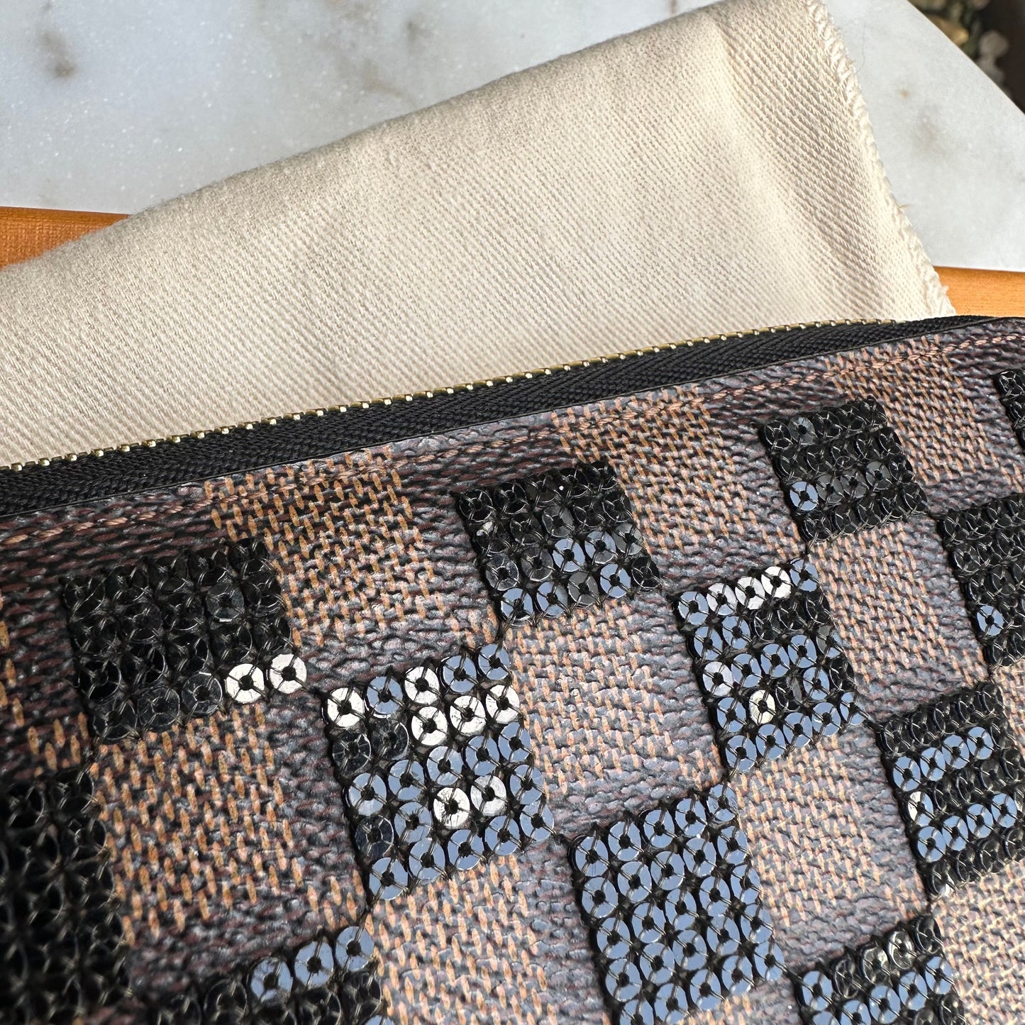 Louis Vuitton Damier Ebene Paillettes Zippy Wallet