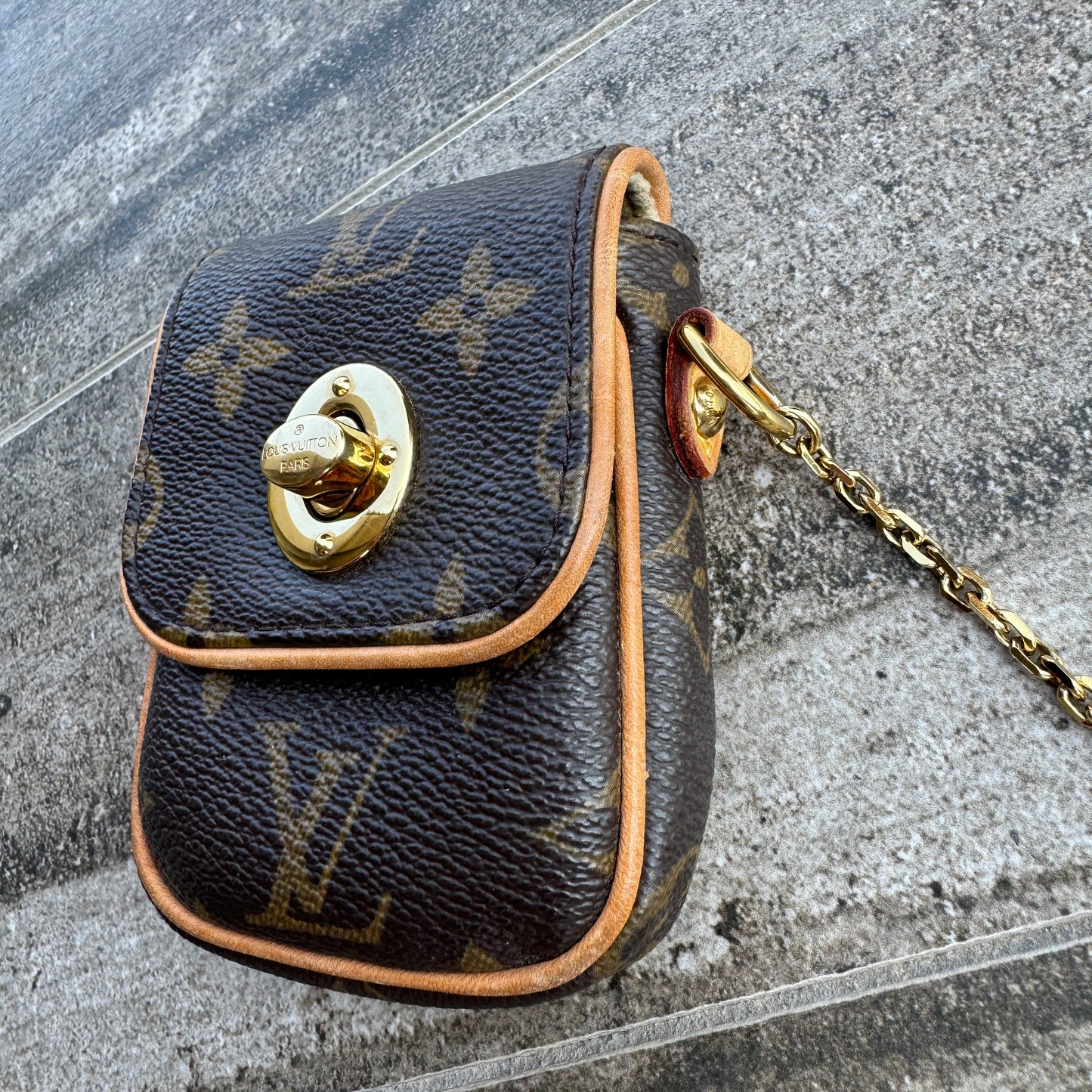 Louis Vuitton Monogram Vintage Tulum Pochette