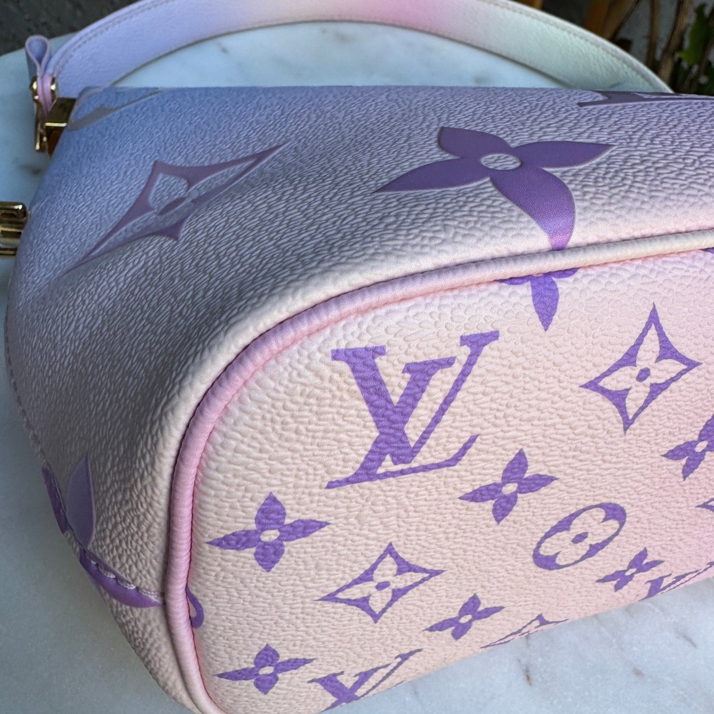 Louis Vuitton Marshmallow Spring in the City Hobo