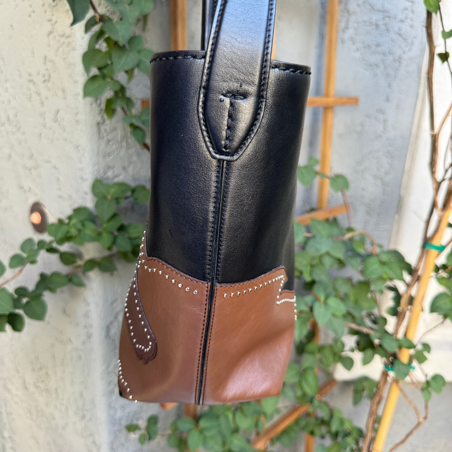 Tod’s Leather Double T Tote