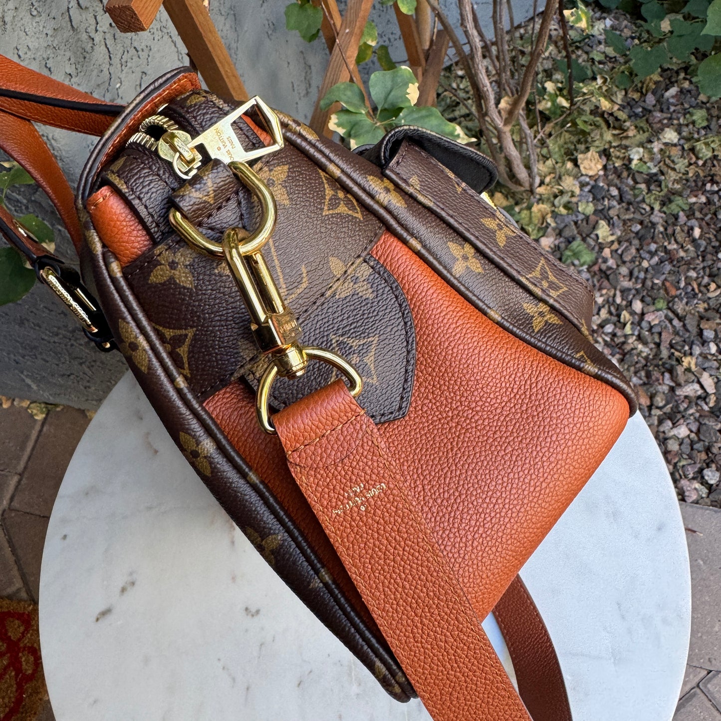 Louis Vuitton Monogram Manhattan NM