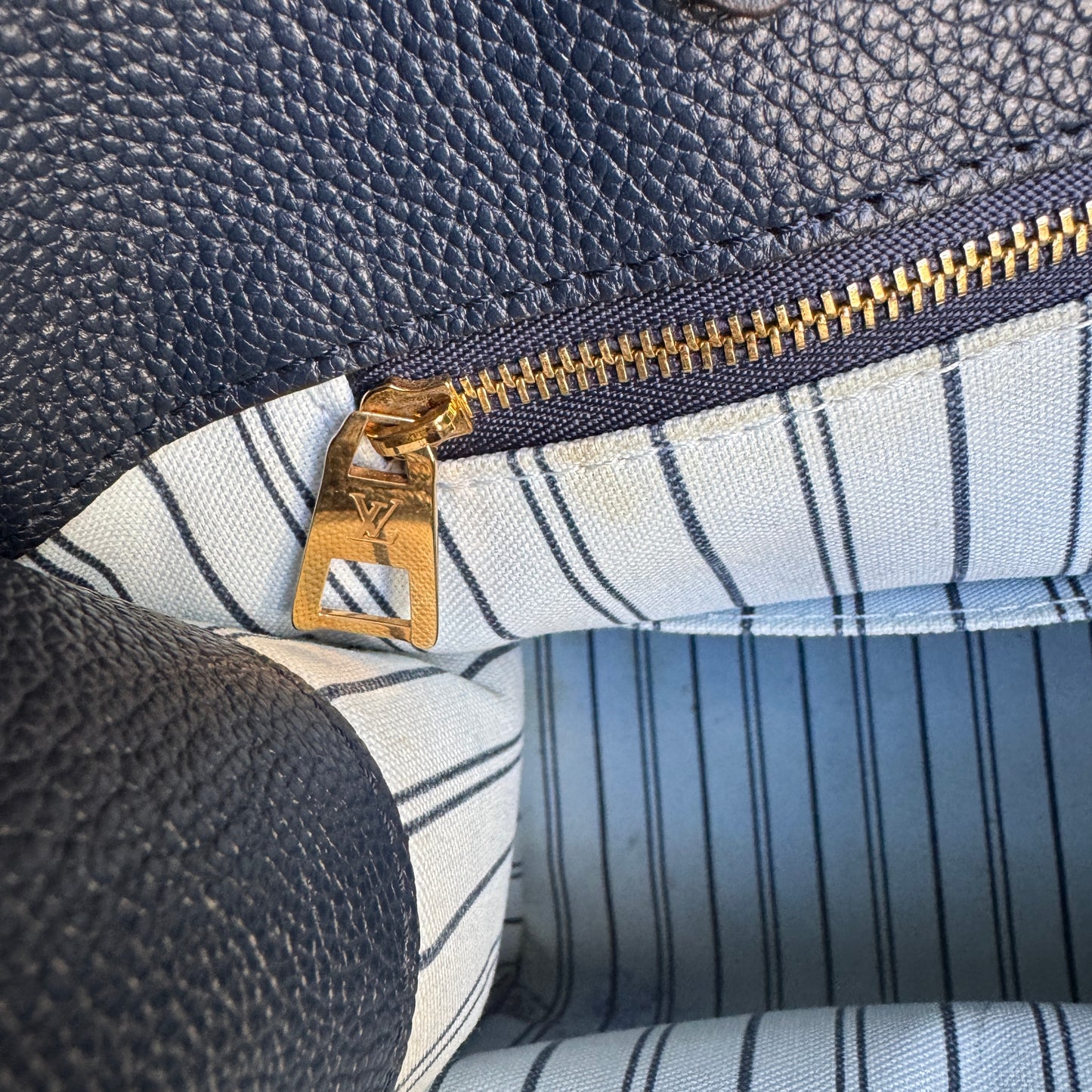 Louis Vuitton Monogram Giant Raffia OnTheGo MM