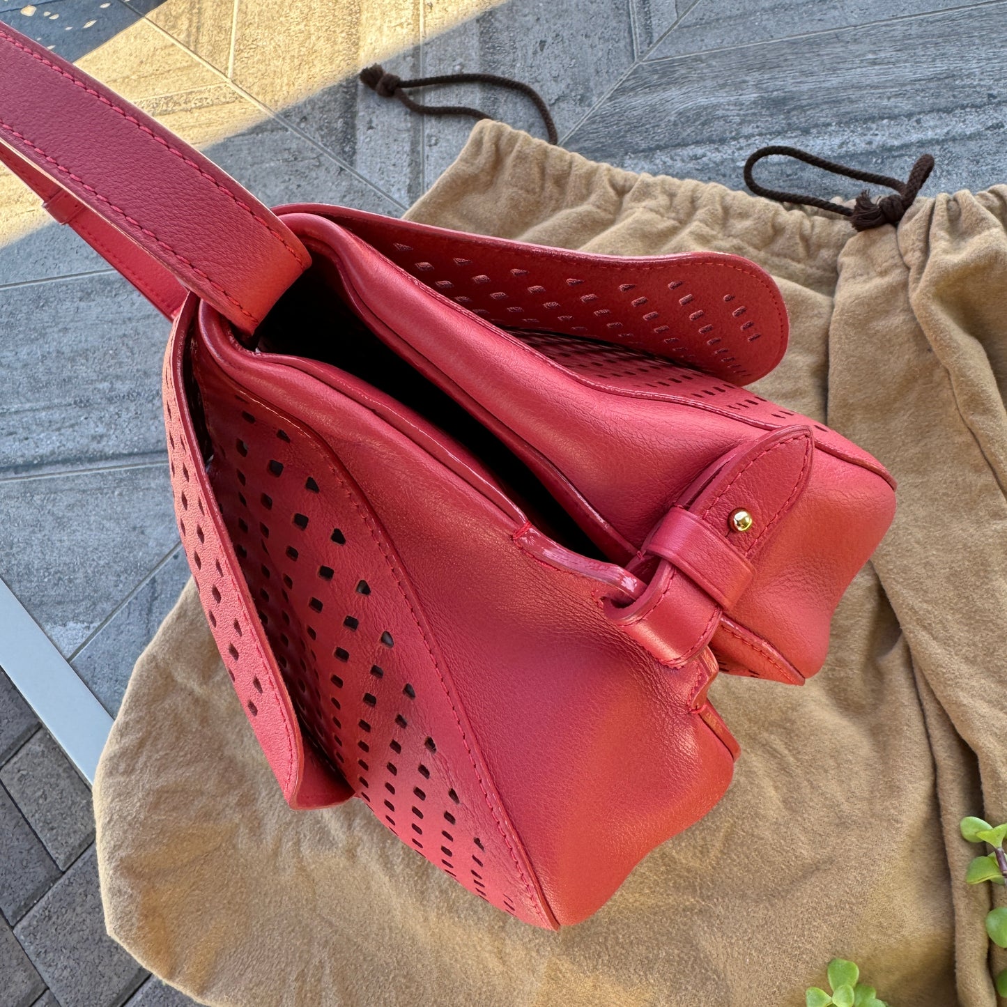 Louis Vuitton SC Flore Saumur Crossbody
