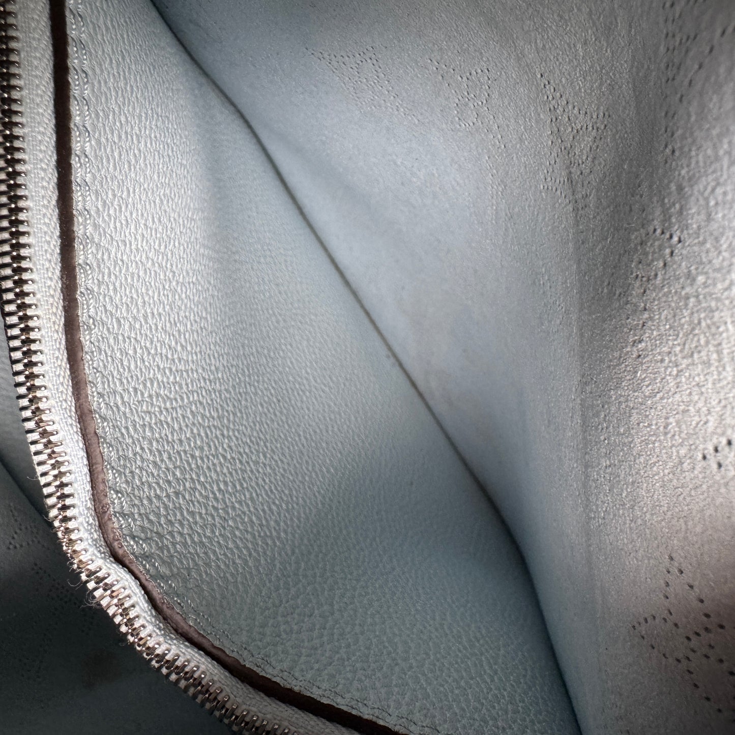 Louis Vuitton Mahina Leather Caramel Hobo Shoulder Bag