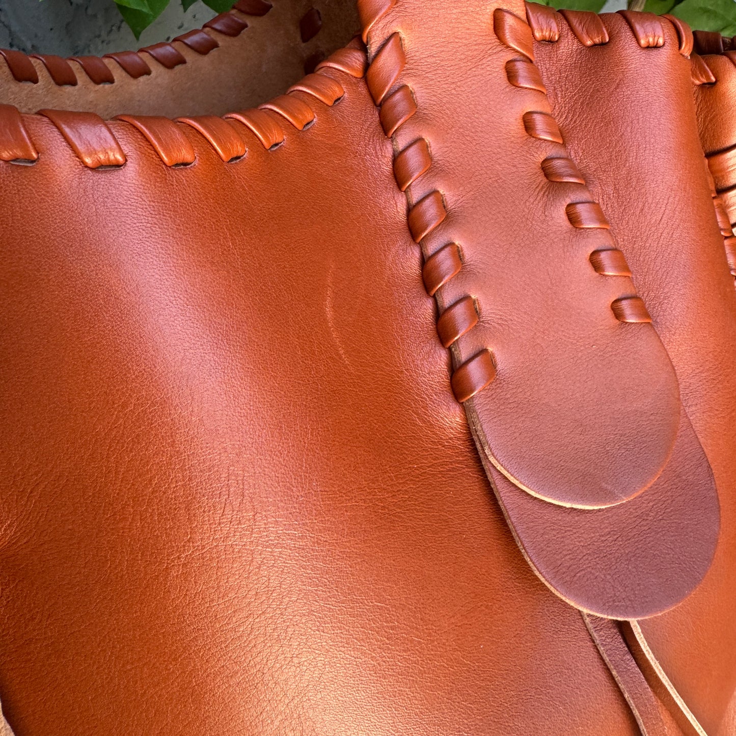 Chloé Mony Whipstitch Leather Medium Tote