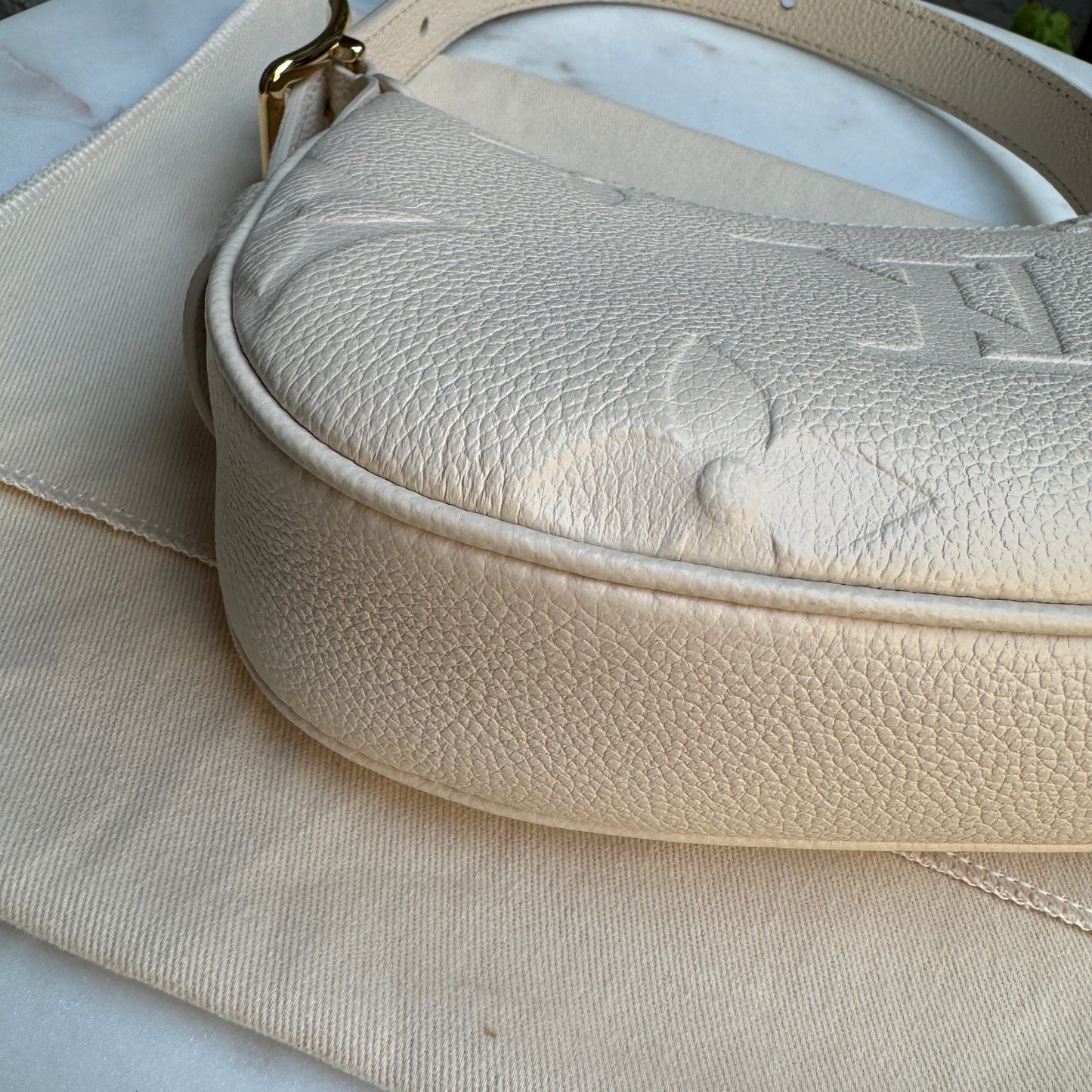 Louis Vuitton Empreinte Mini Moon