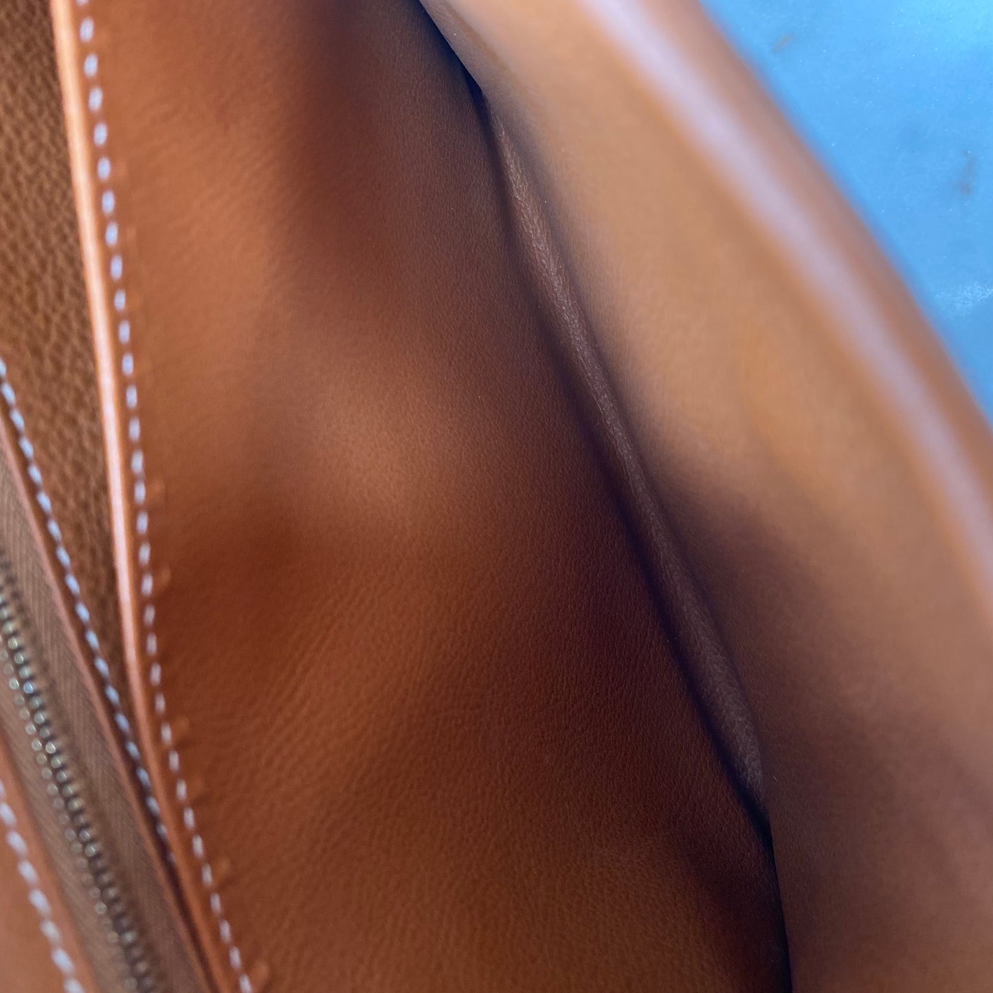 Hermès Tsako Gold Clemence Leather Shoulder Bag