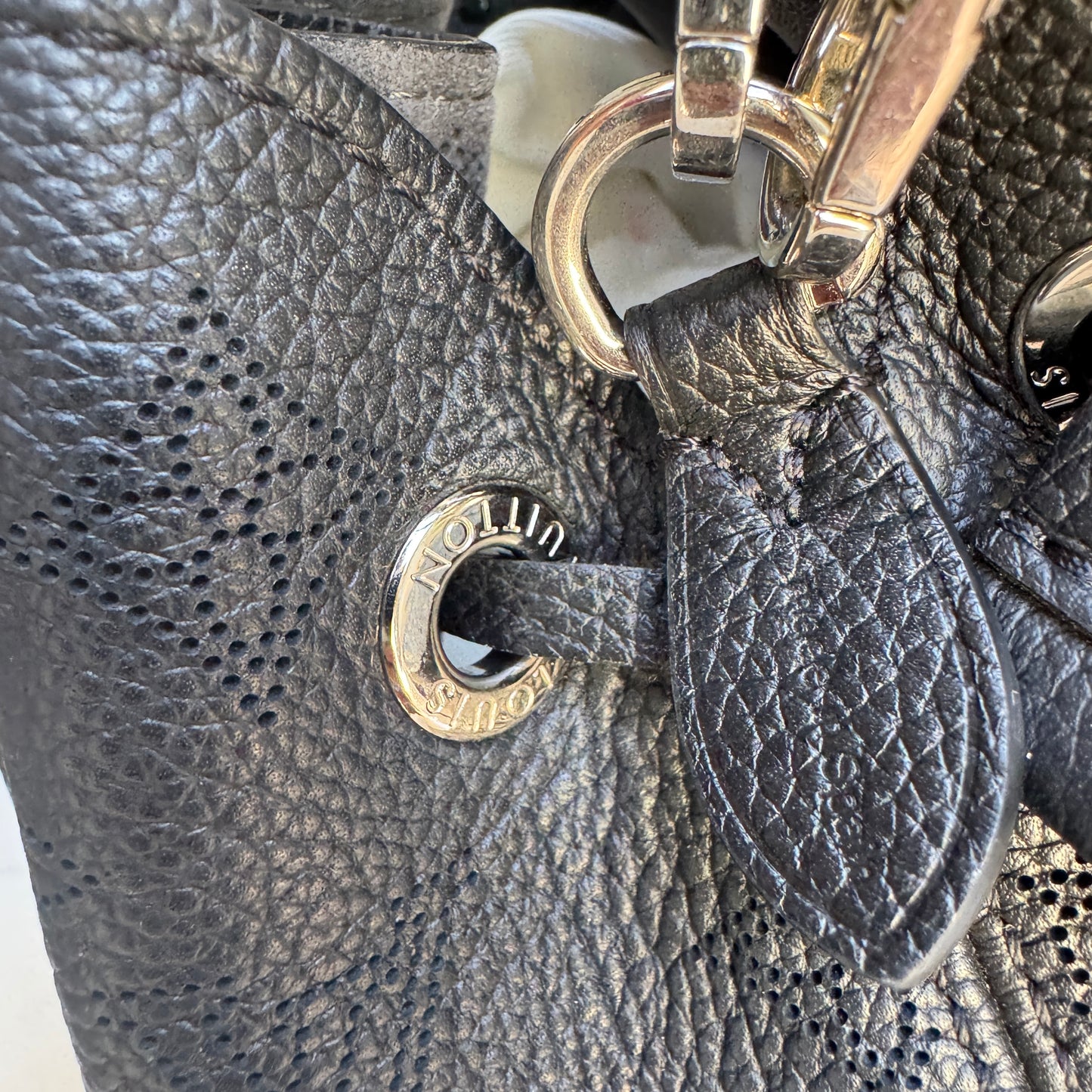 Louis Vuitton Mahina Leather Bella Drawstring Bucket Bag with Coin Pouch