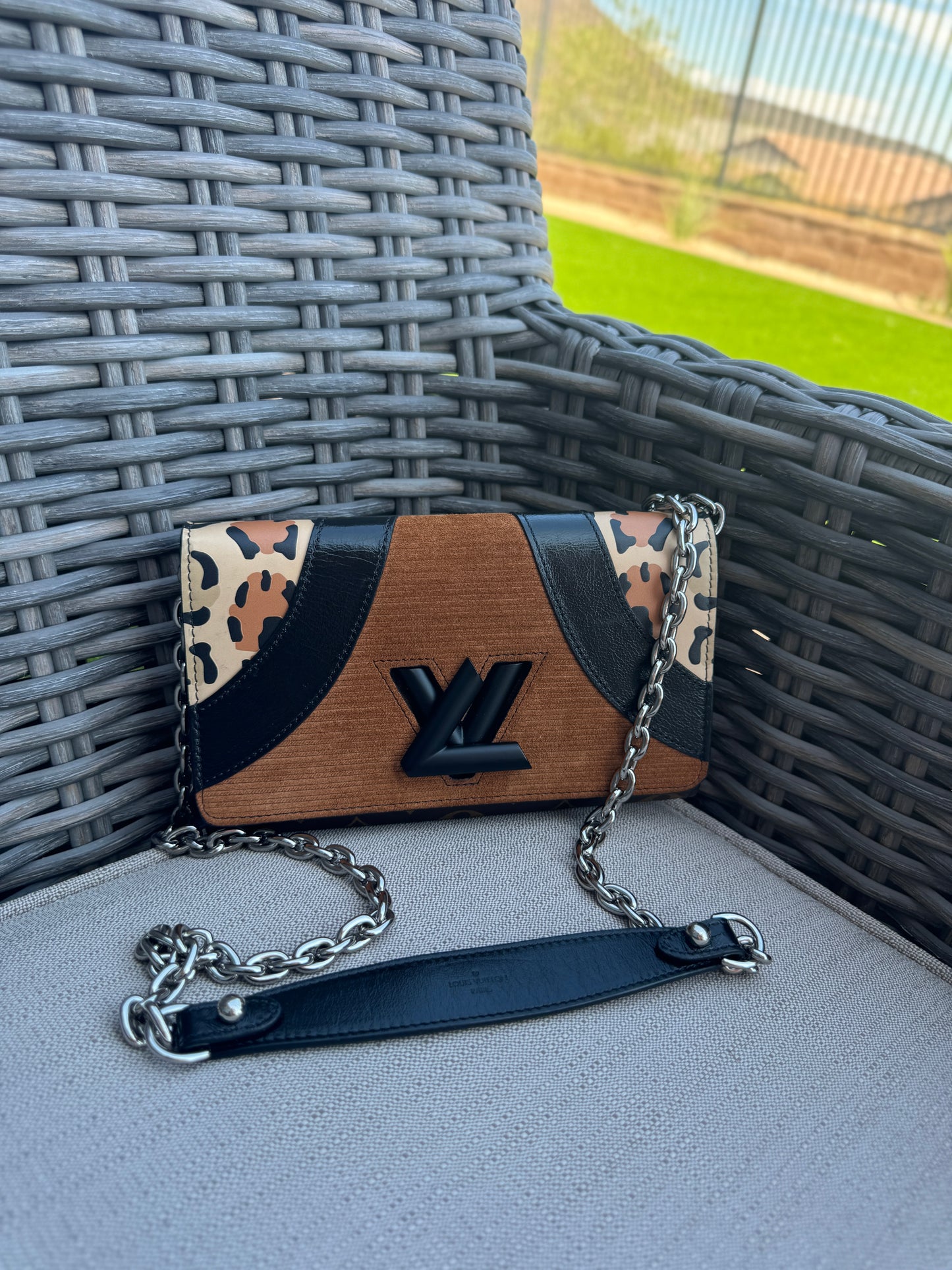 Louis Vuitton Limited Edition Wild at Heart Twist Wallet Crossbody
