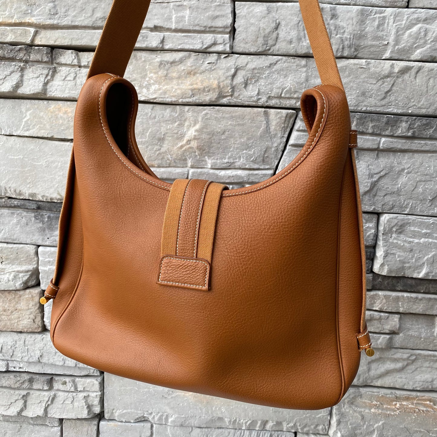 Hermès Tsako Gold Clemence Leather Shoulder Bag