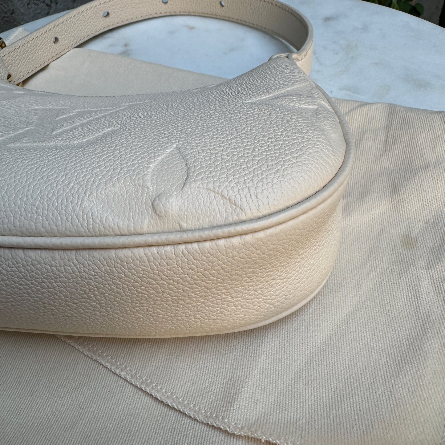 Louis Vuitton Empreinte Mini Moon