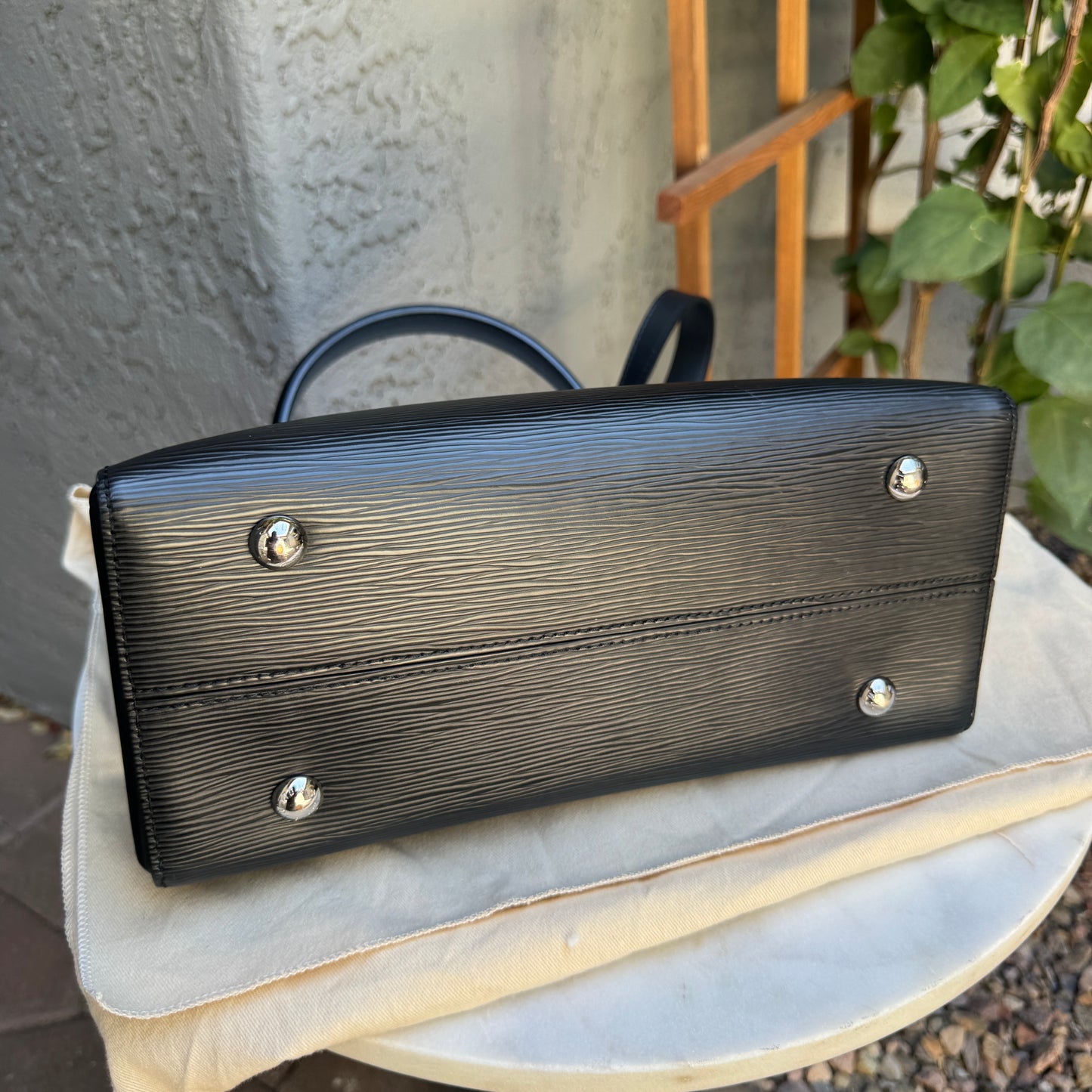 Louis Vuitton Epi Leather Grenelle MM Shoulder Bag