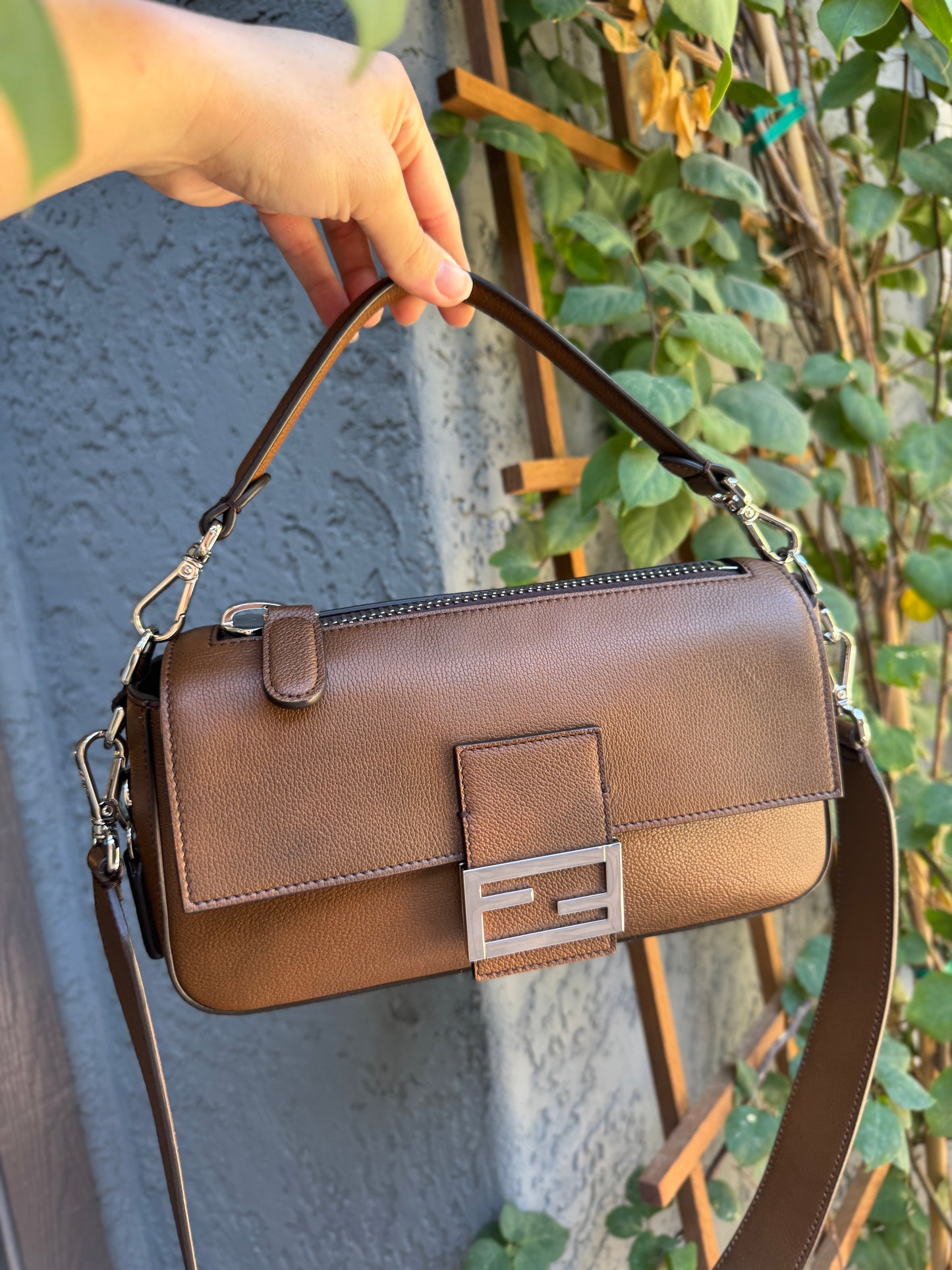 Fendi Leather Baguette Zipper Crossbody