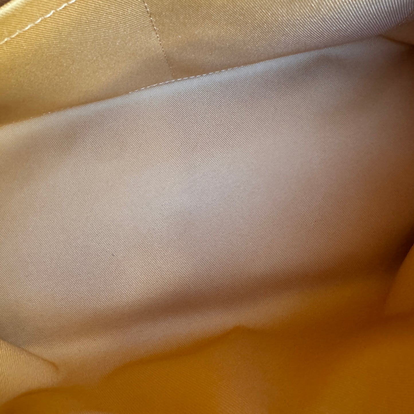 Louis Vuitton Monogram Manhattan NM