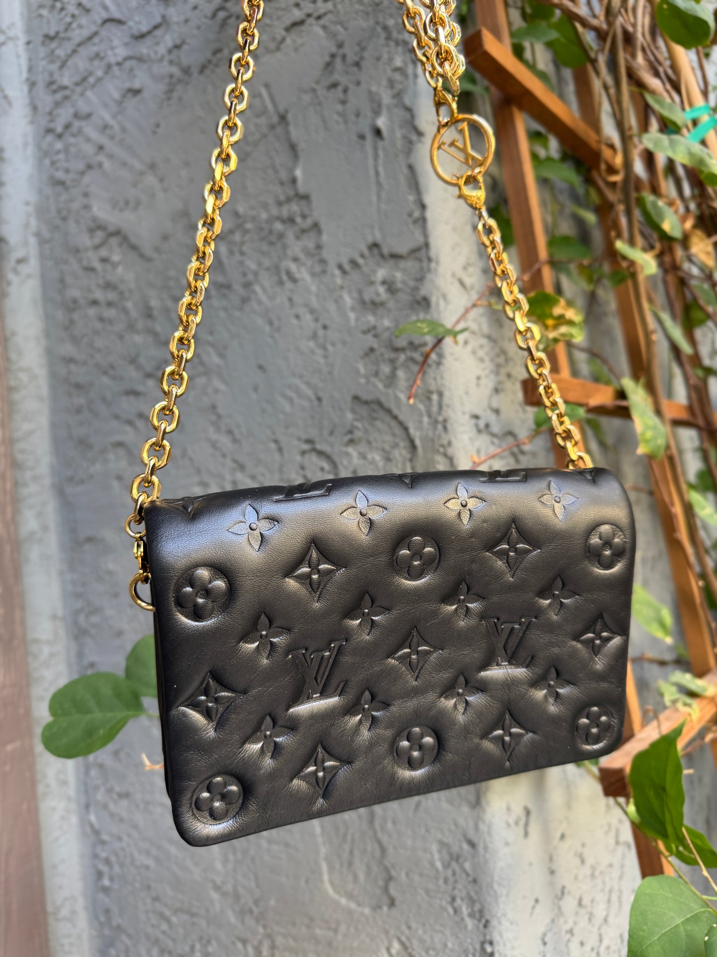 Louis Vuitton Empreinte Pochette Coussin Crossbody