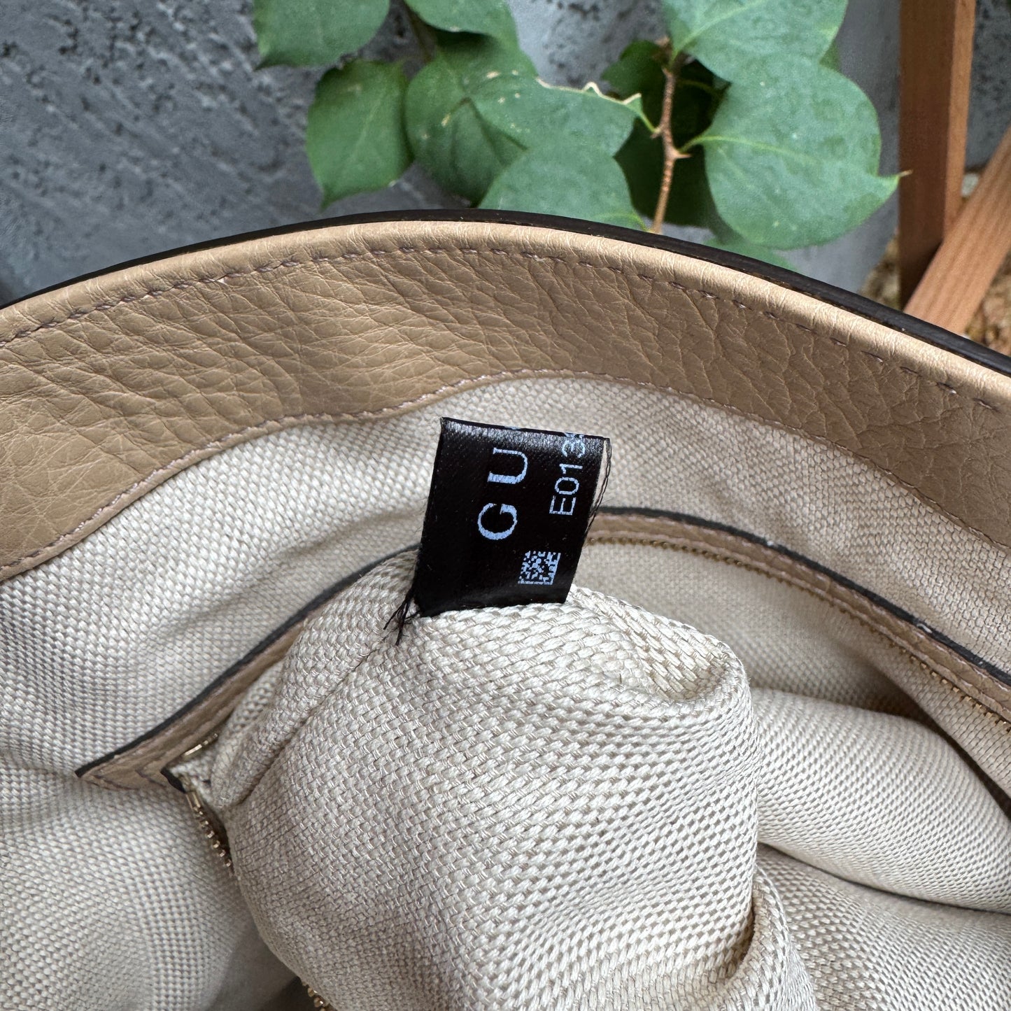 Gucci Soho Leather Convertible Shoulder Bag Tote