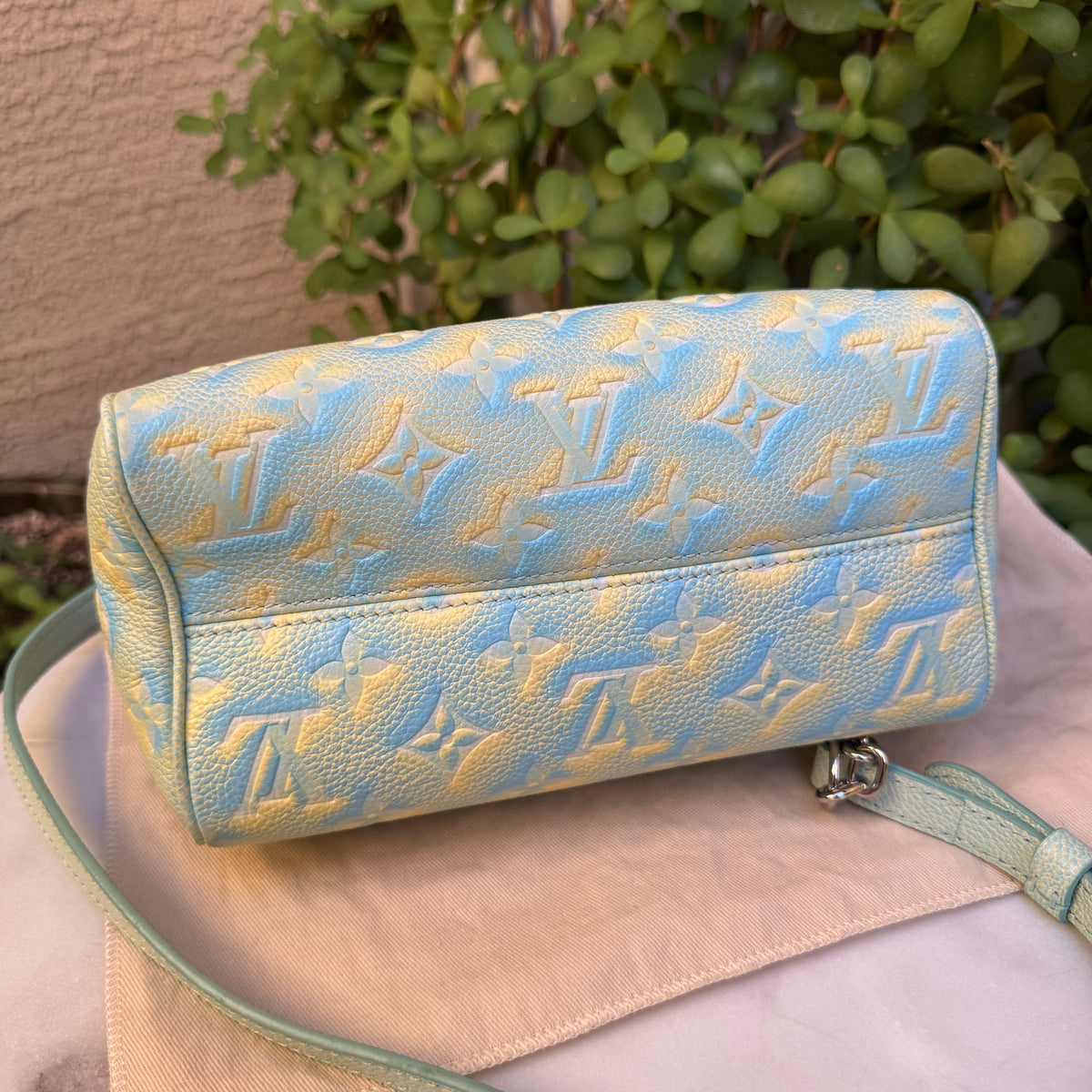 Louis Vuitton Empreinte Summer Stardust Speedy Bandoulière 20