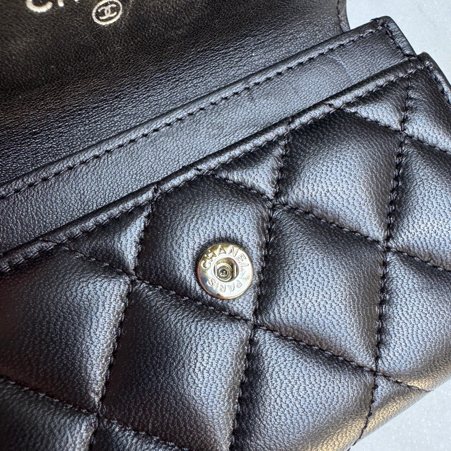 Chanel Classic Lambskin Quilted Card Holder Wallet