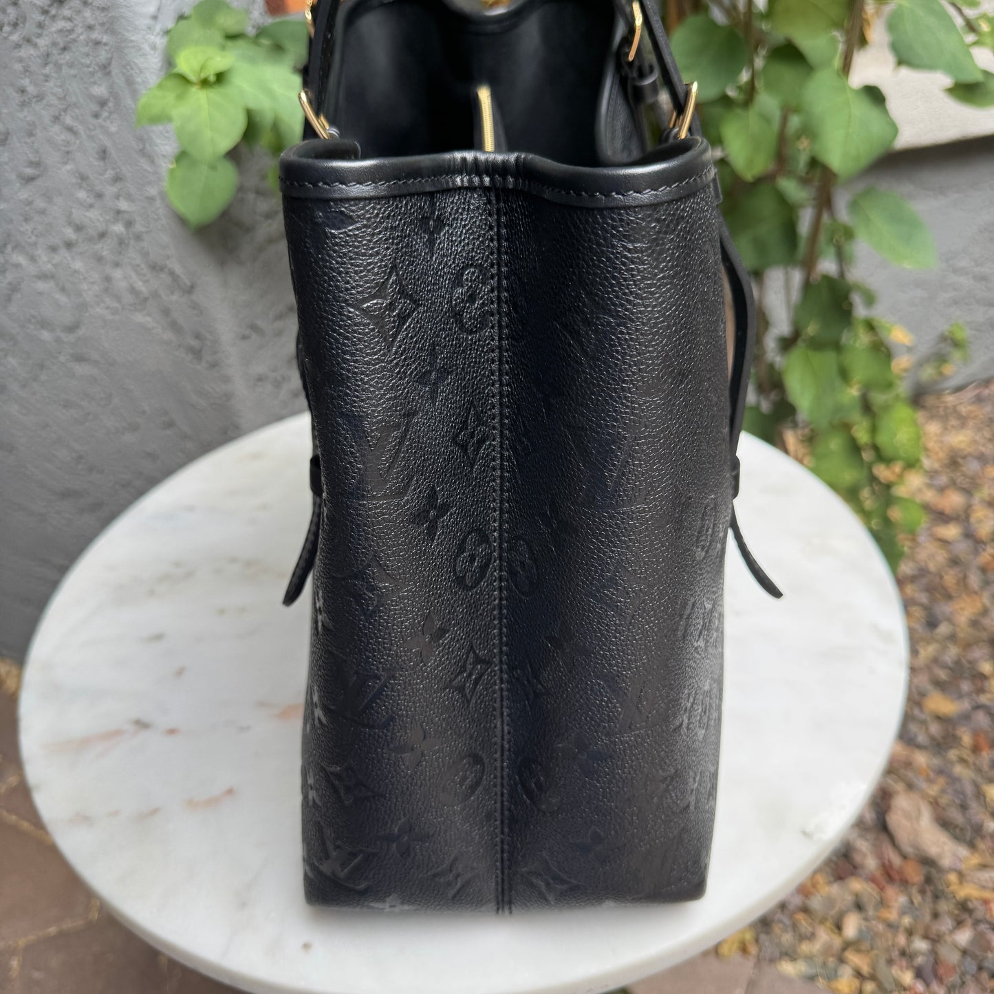 Louis Vuitton Babylone MM Empreinte Leather Tote
