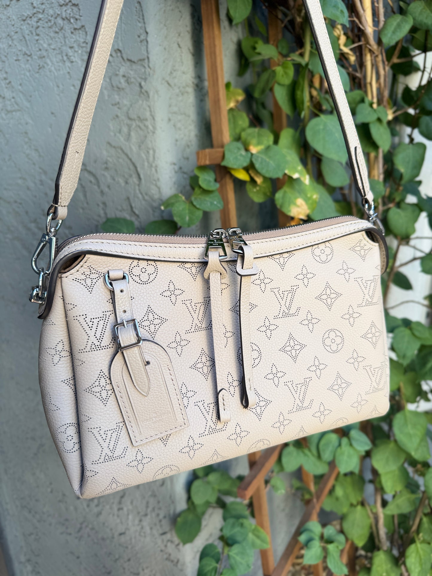 Louis Vuitton Monogram Mahina Leather Hand It All PM Crossbody
