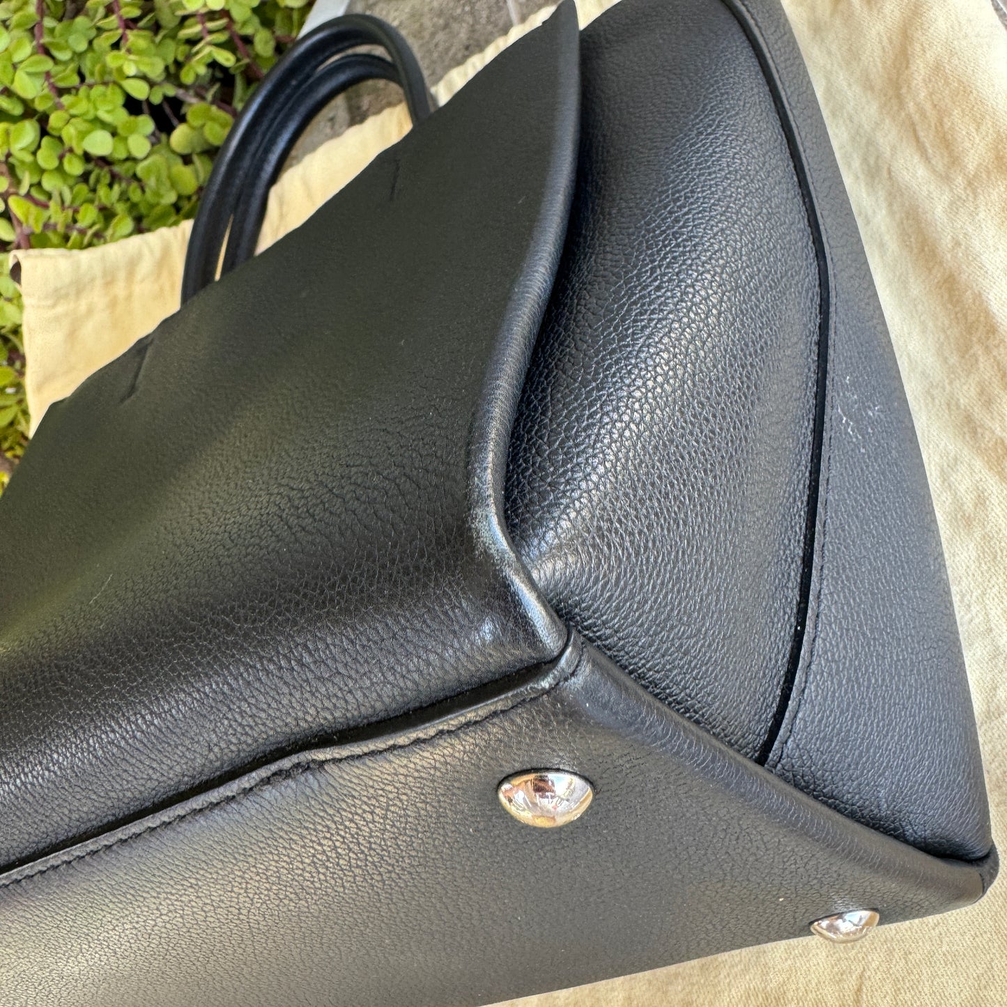 Louis Vuitton Lockmeto Leather Tote
