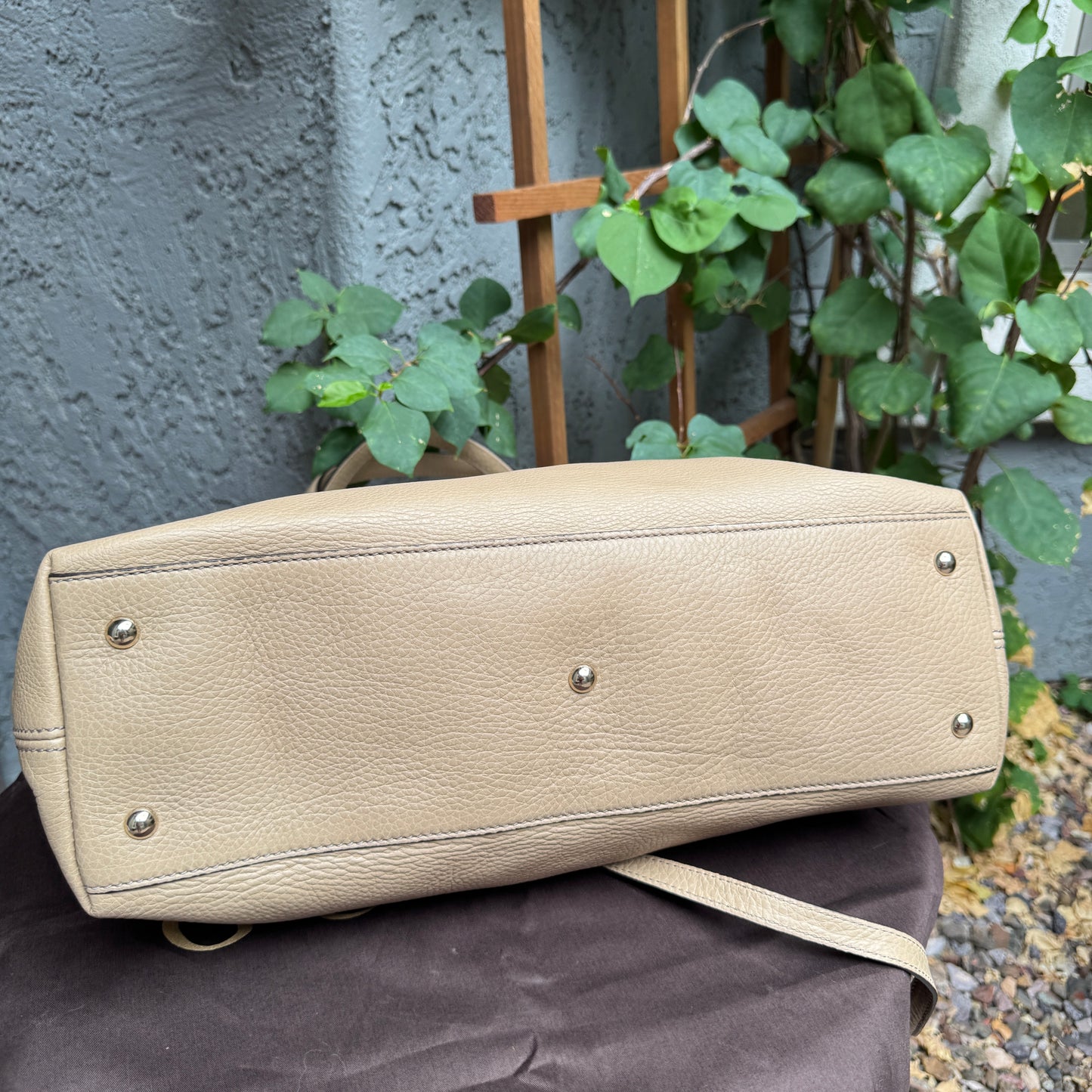 Gucci Soho Leather Convertible Shoulder Bag Tote