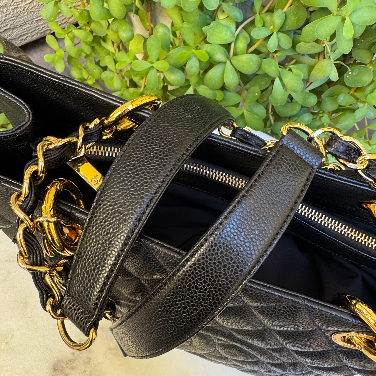 Chanel Classic Vintage Jumbo Caviar Single Flap