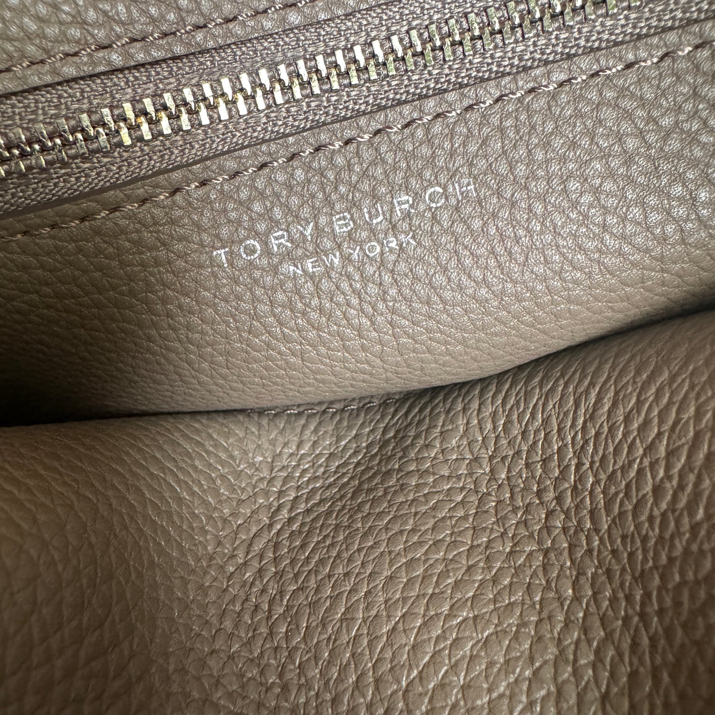 Tory Burch Lee Radziwill Pebbled Leather Shoulder Bag