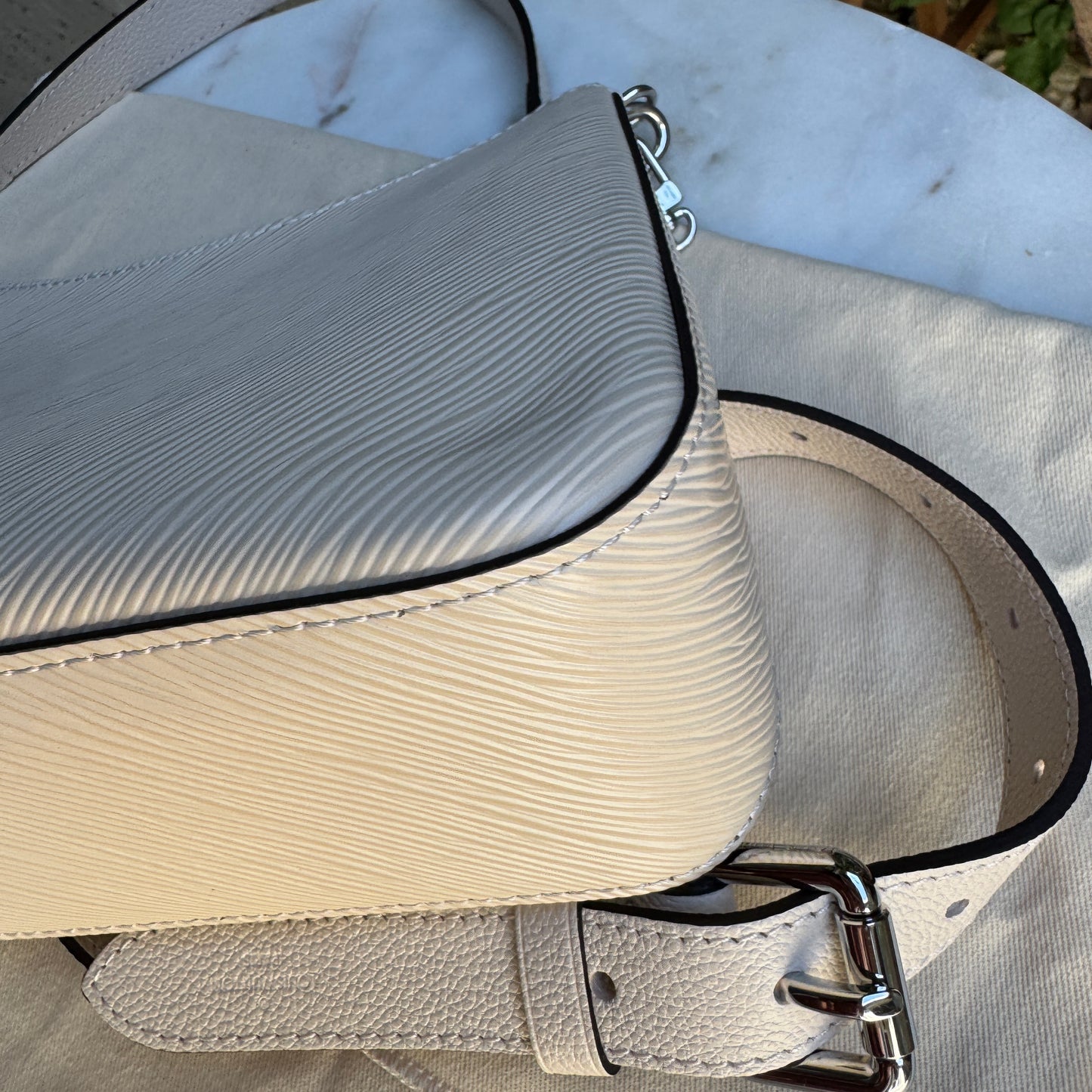 Louis Vuitton Quartz Epi Leather Marelle Crossbody