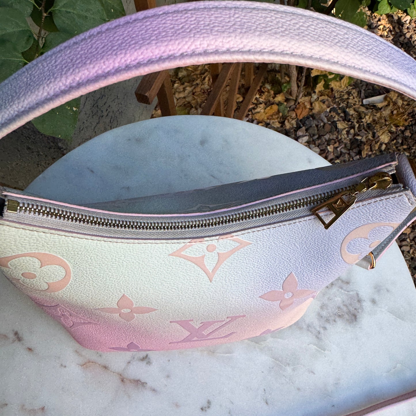 Louis Vuitton Marshmallow Spring in the City Hobo