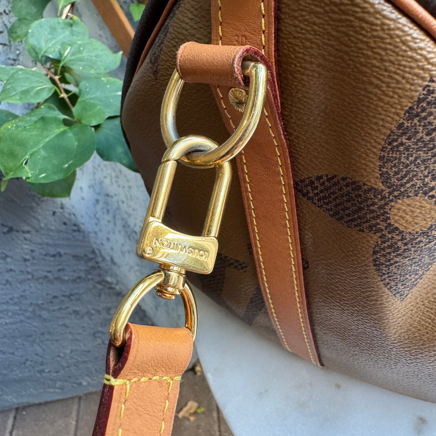 Louis Vuitton Reverse Giant Monogram Speedy Bandouliere 30